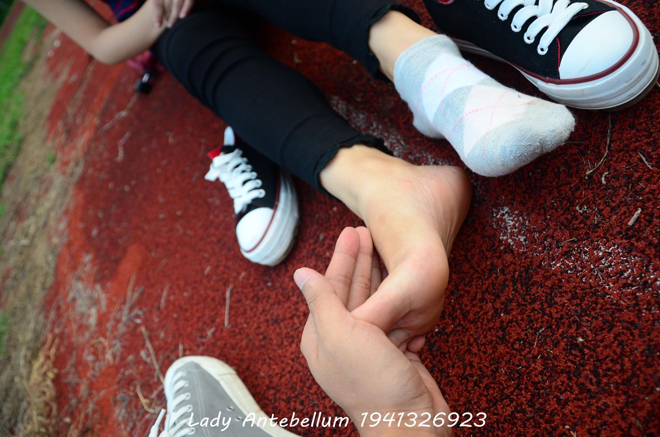 图片[78]-[战前女神] 美腿美足精品摄影套图 041 [92P] – 速更版-美库