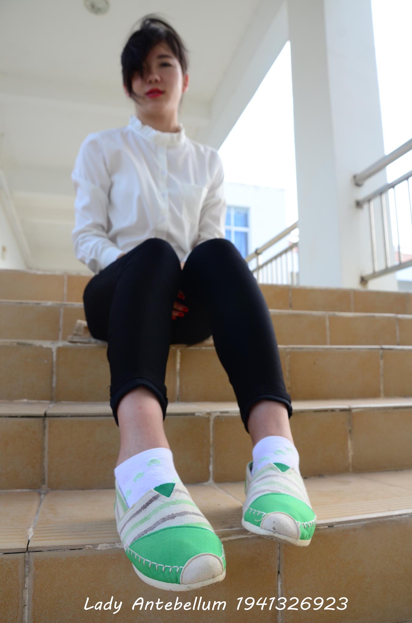 图片[109]-[战前女神] 美腿美足精品摄影套图 040 [117P] – 速更版-美库