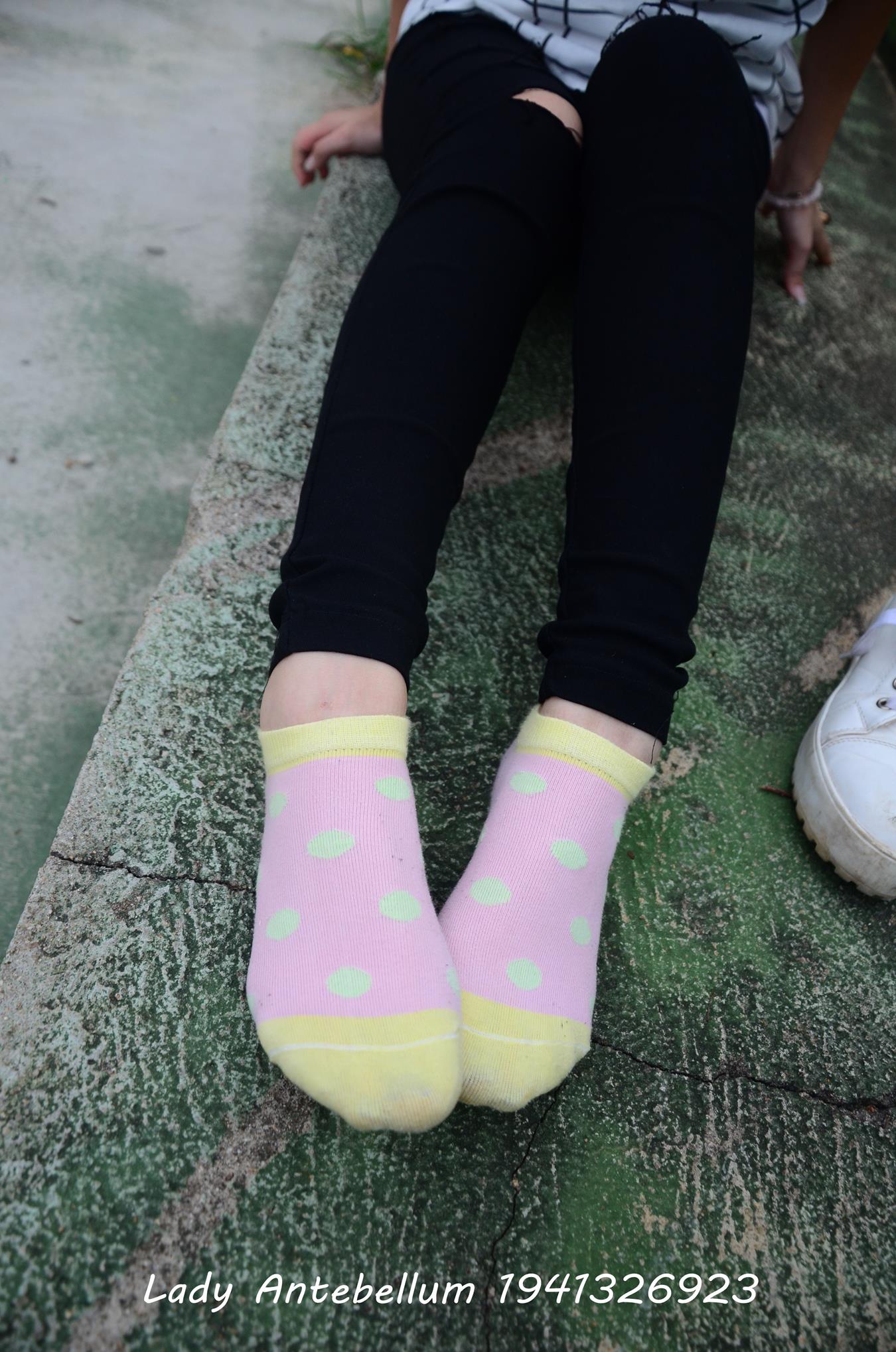 图片[80]-[战前女神] 美腿美足精品摄影套图 042 [100P] – 速更版-美库