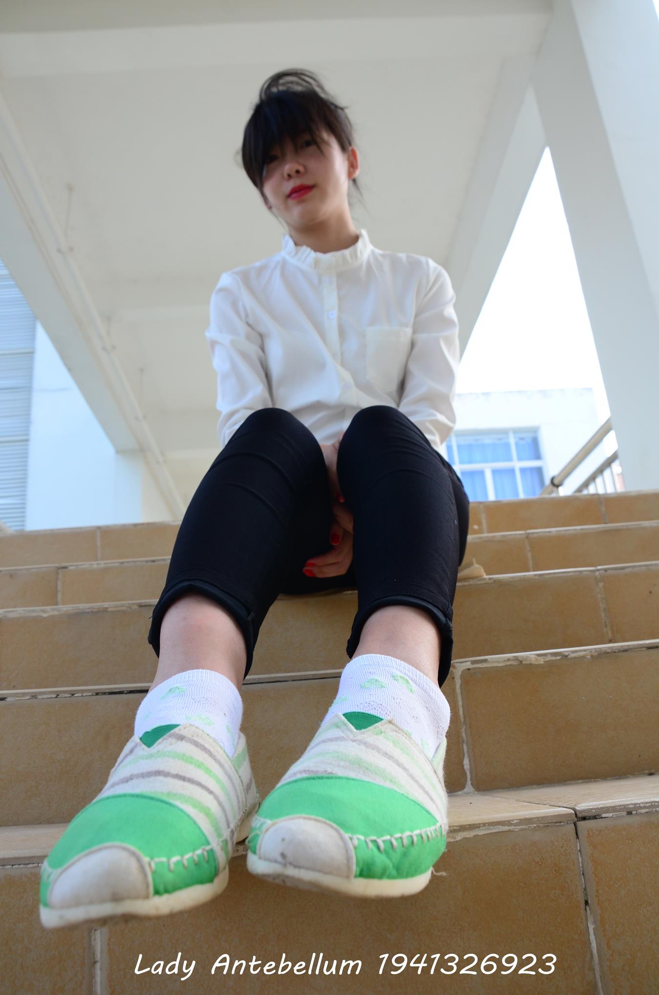 图片[113]-[战前女神] 美腿美足精品摄影套图 040 [117P] – 速更版-美库