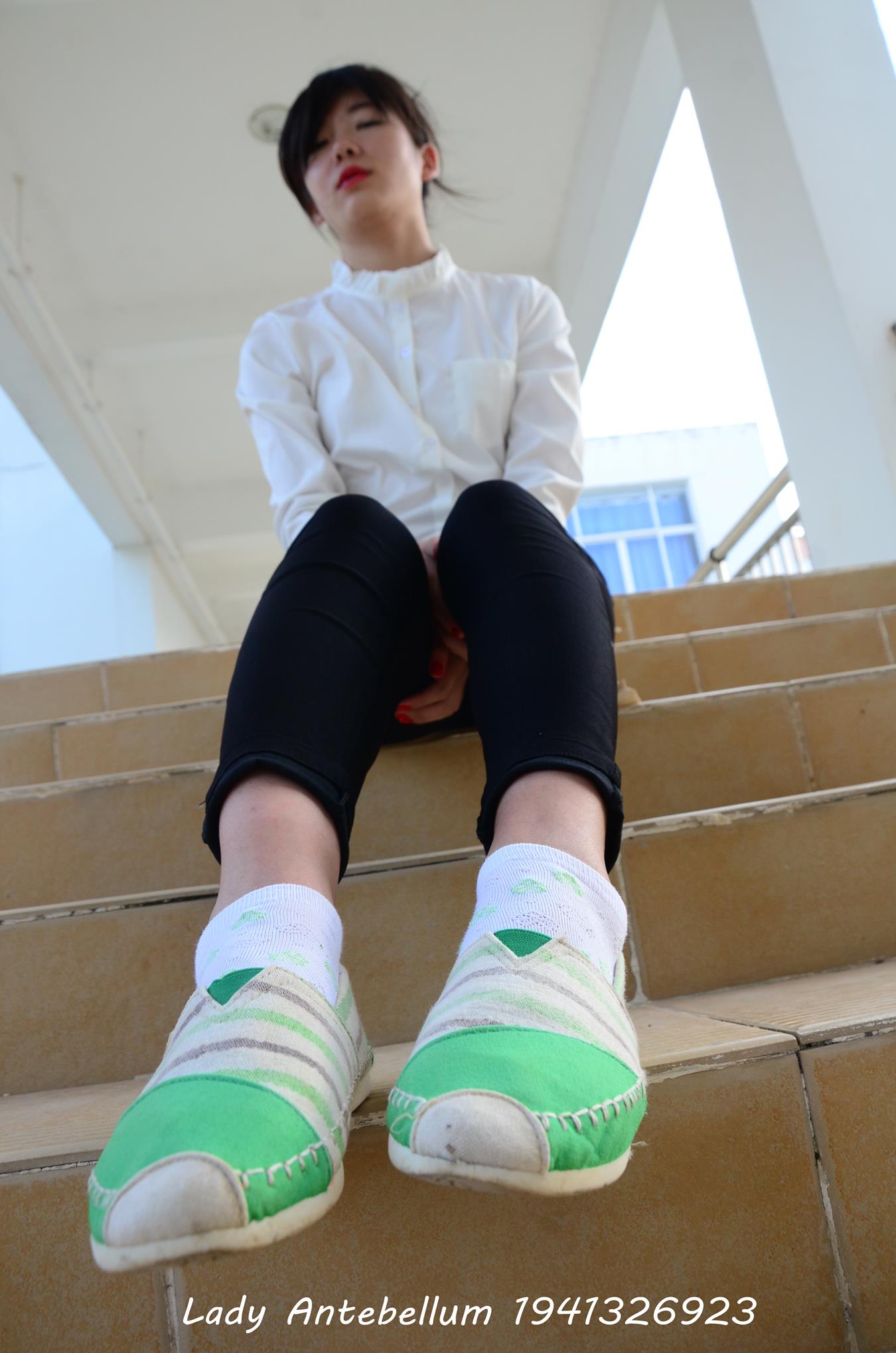 图片[114]-[战前女神] 美腿美足精品摄影套图 040 [117P] – 速更版-美库