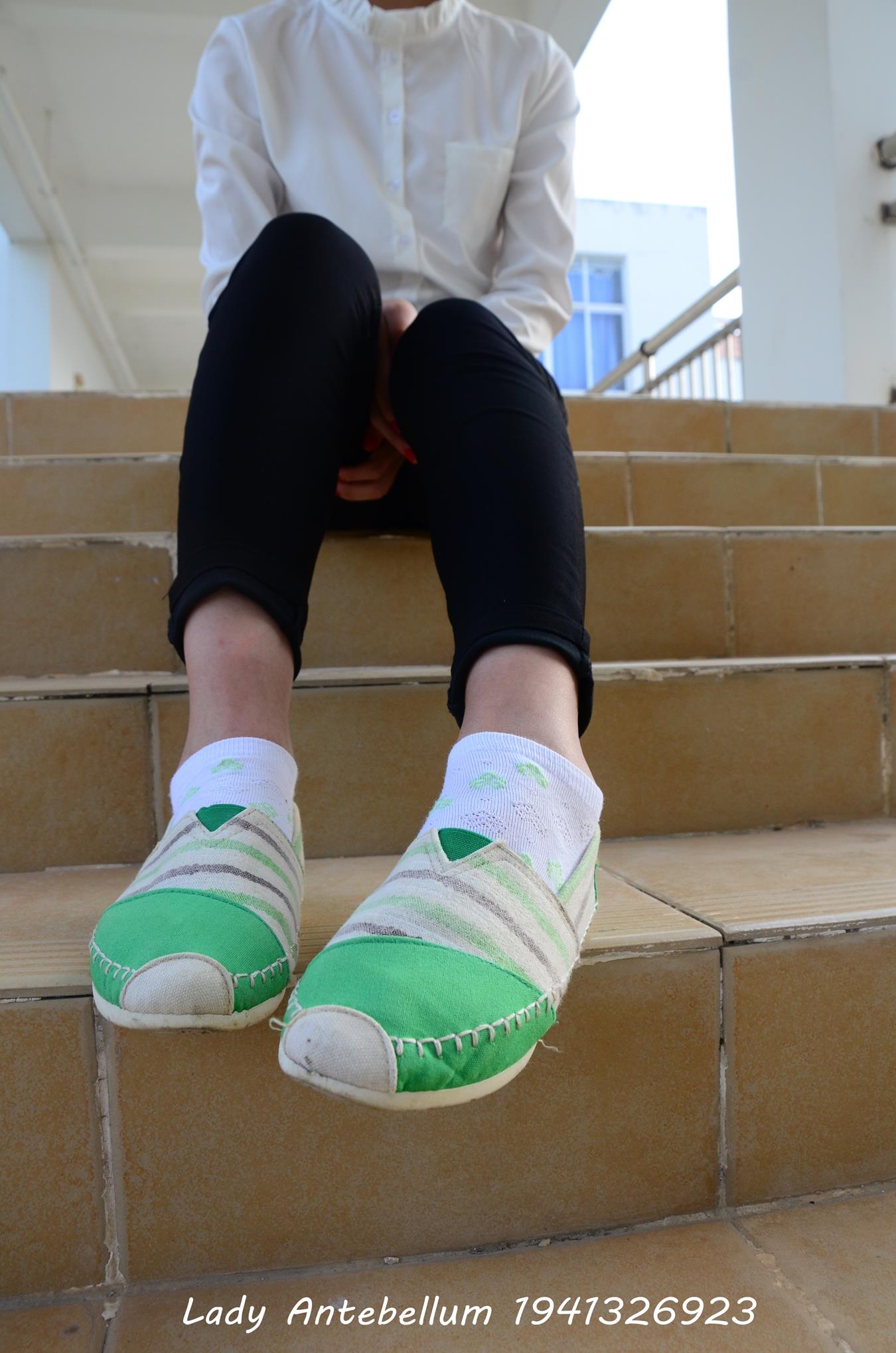 图片[115]-[战前女神] 美腿美足精品摄影套图 040 [117P] – 速更版-美库