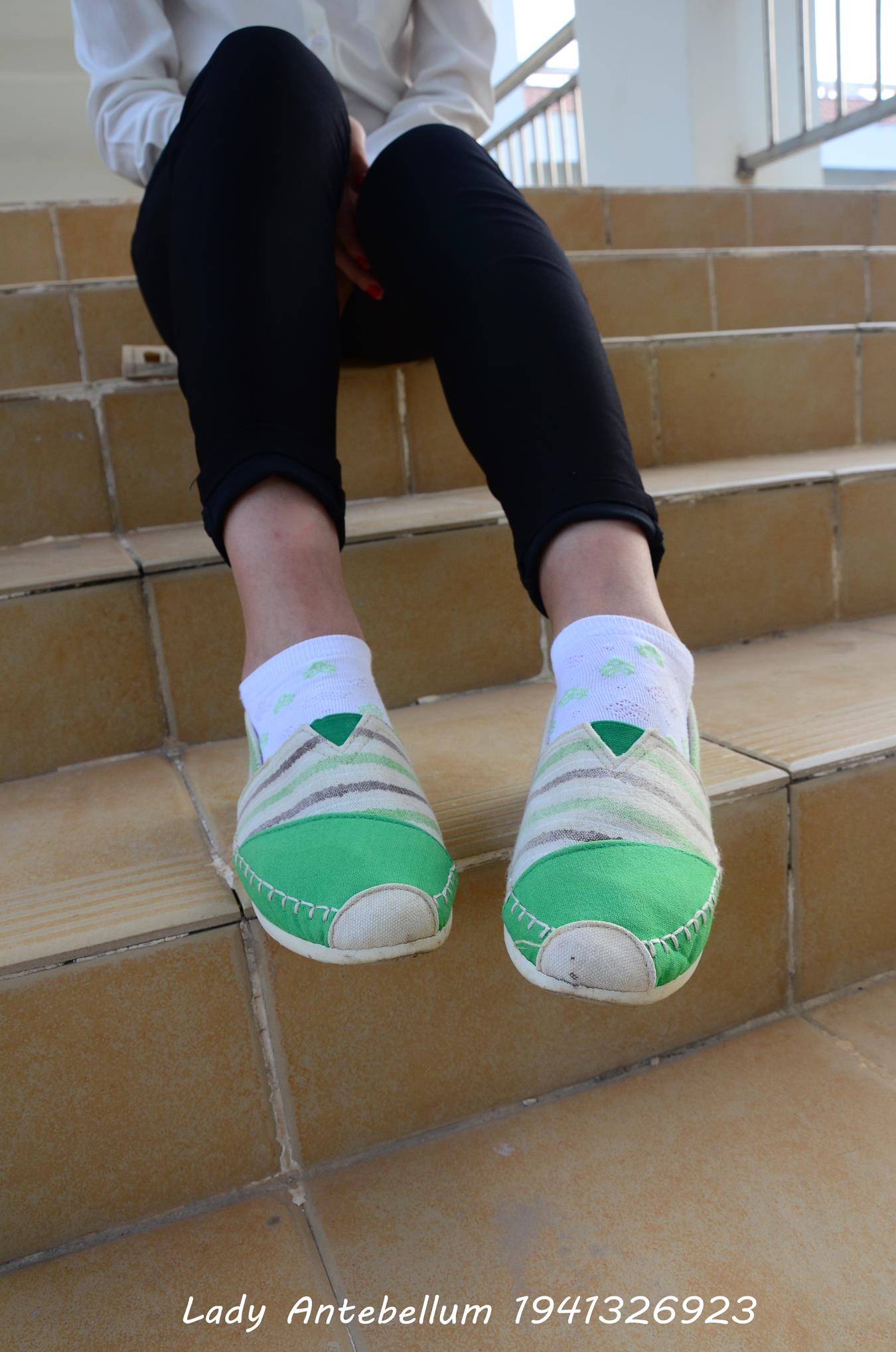 图片[116]-[战前女神] 美腿美足精品摄影套图 040 [117P] – 速更版-美库