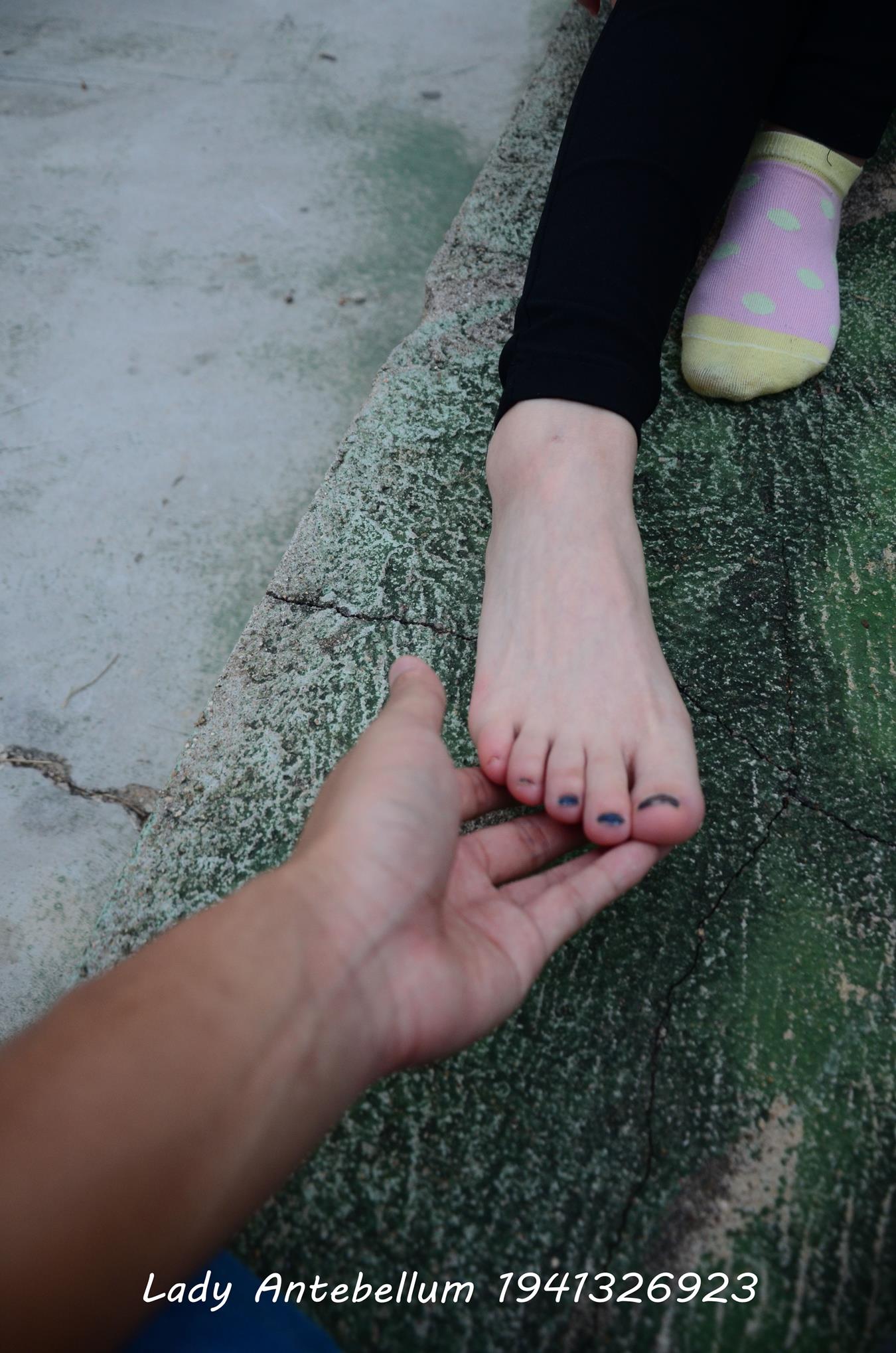 图片[86]-[战前女神] 美腿美足精品摄影套图 042 [100P] – 速更版-美库