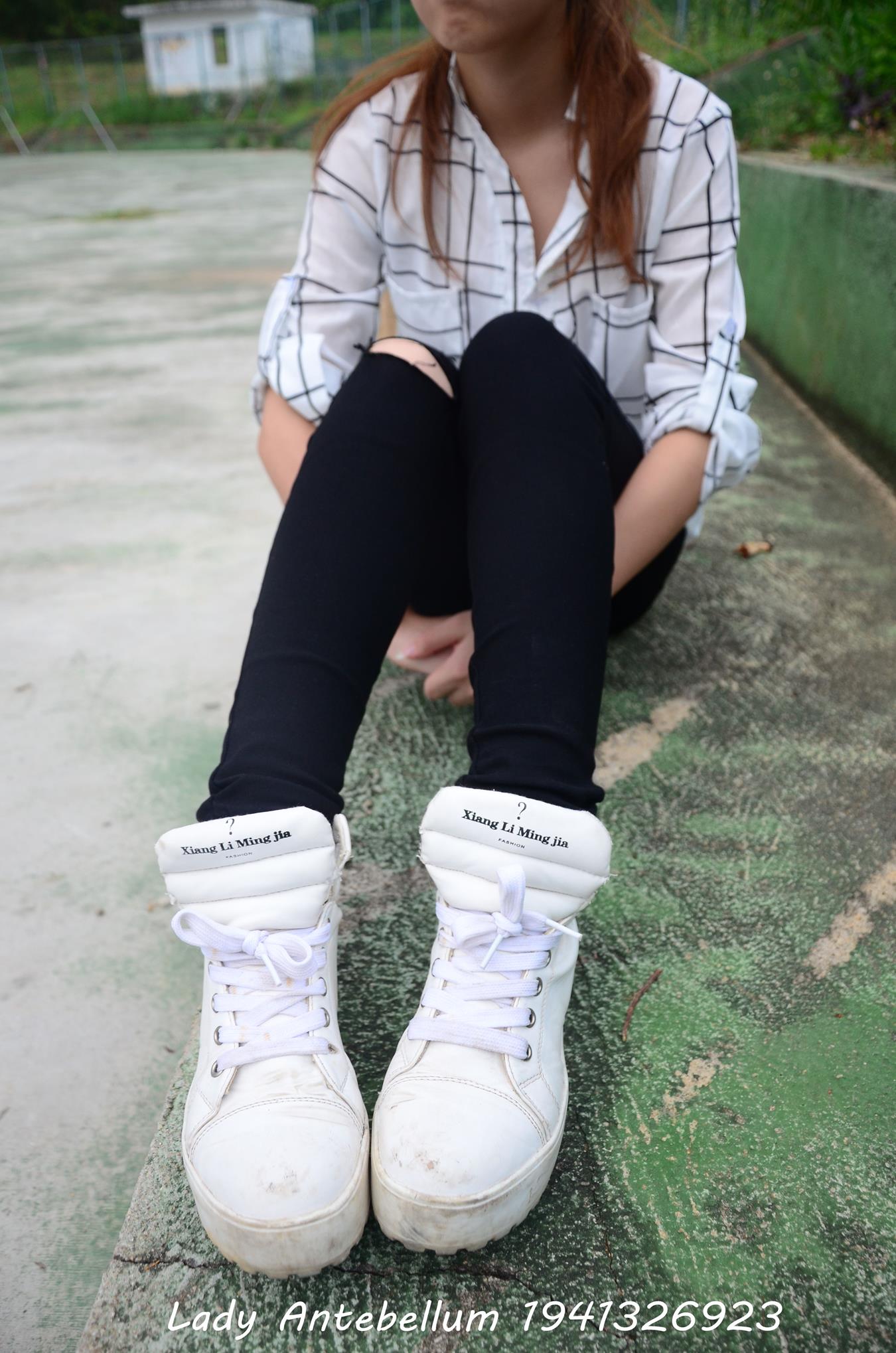 图片[93]-[战前女神] 美腿美足精品摄影套图 042 [100P] – 速更版-美库