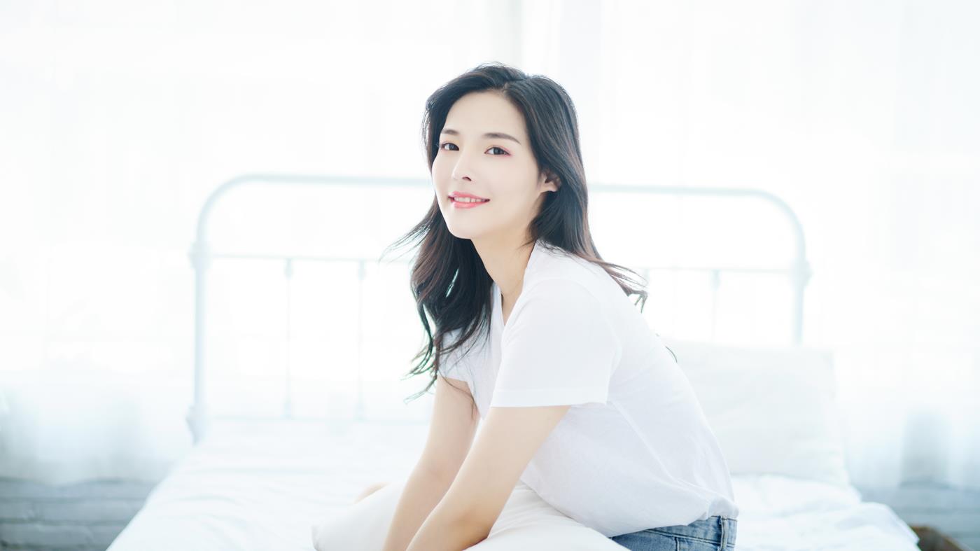 图片[27]-[YITUYU艺图语] 2022.02.08 大长腿女孩的私房照 小容 [30P] – 速更版-美库