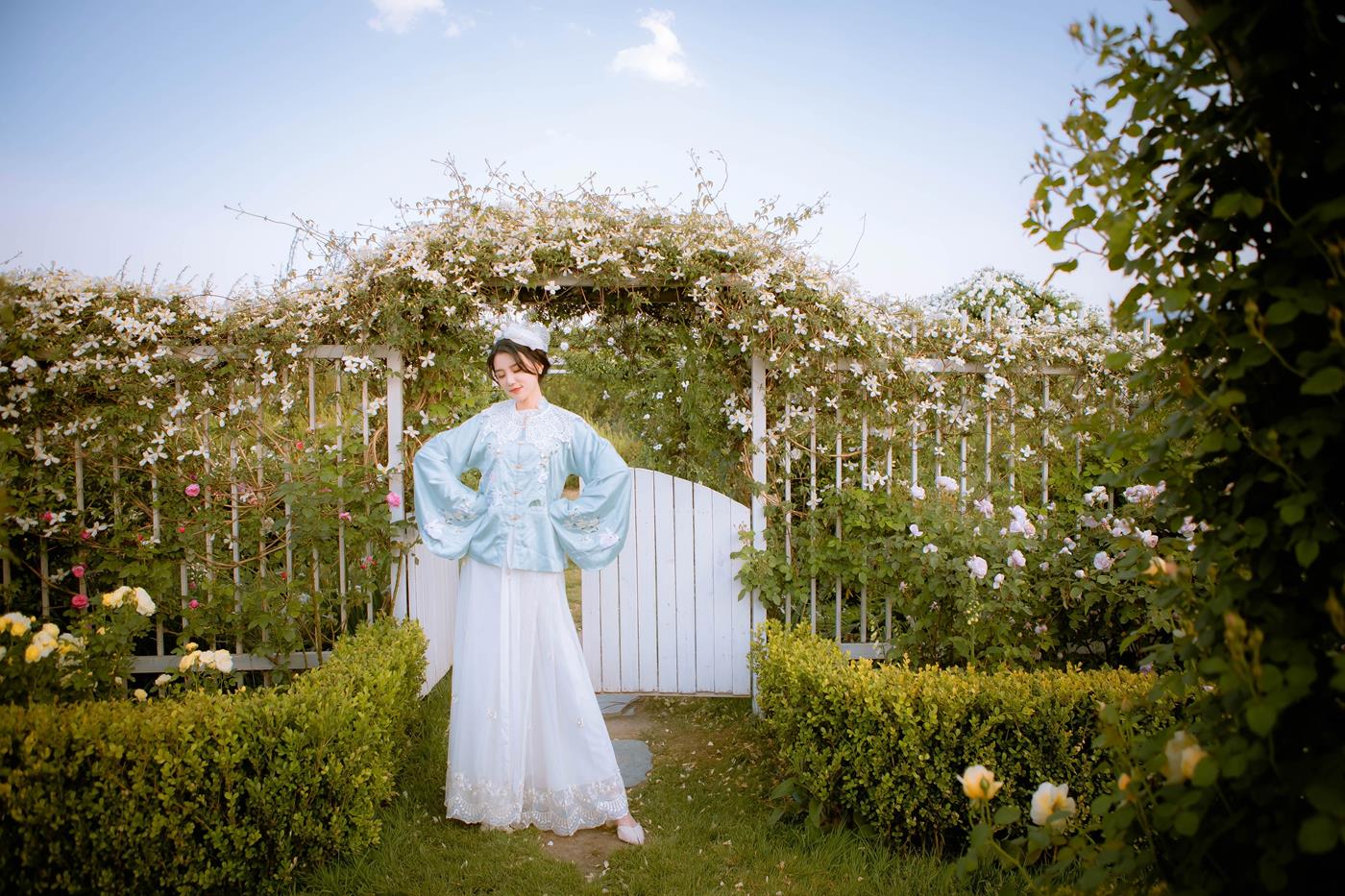 图片[11]-[YITUYU艺图语] 2022.02.08 人间四月天 婷婷 [25P] – 速更版-美库