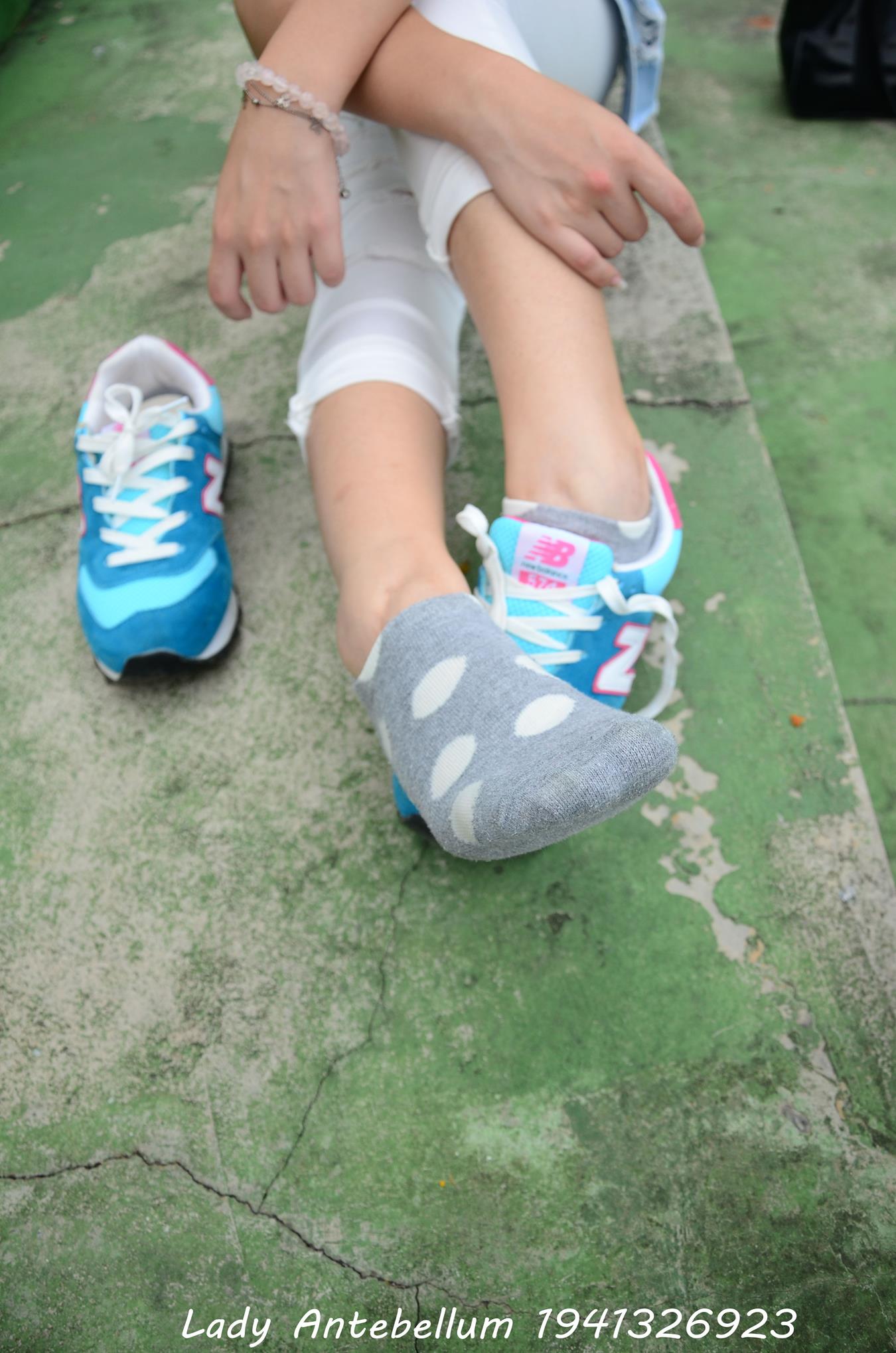 图片[39]-[战前女神] 美腿美足精品摄影套图 043 [102P] – 速更版-美库