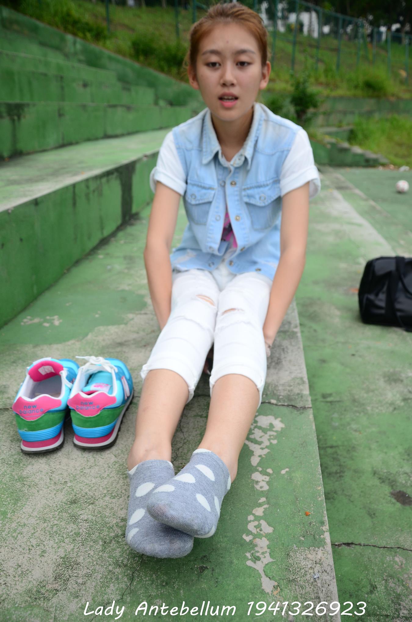 图片[44]-[战前女神] 美腿美足精品摄影套图 043 [102P] – 速更版-美库