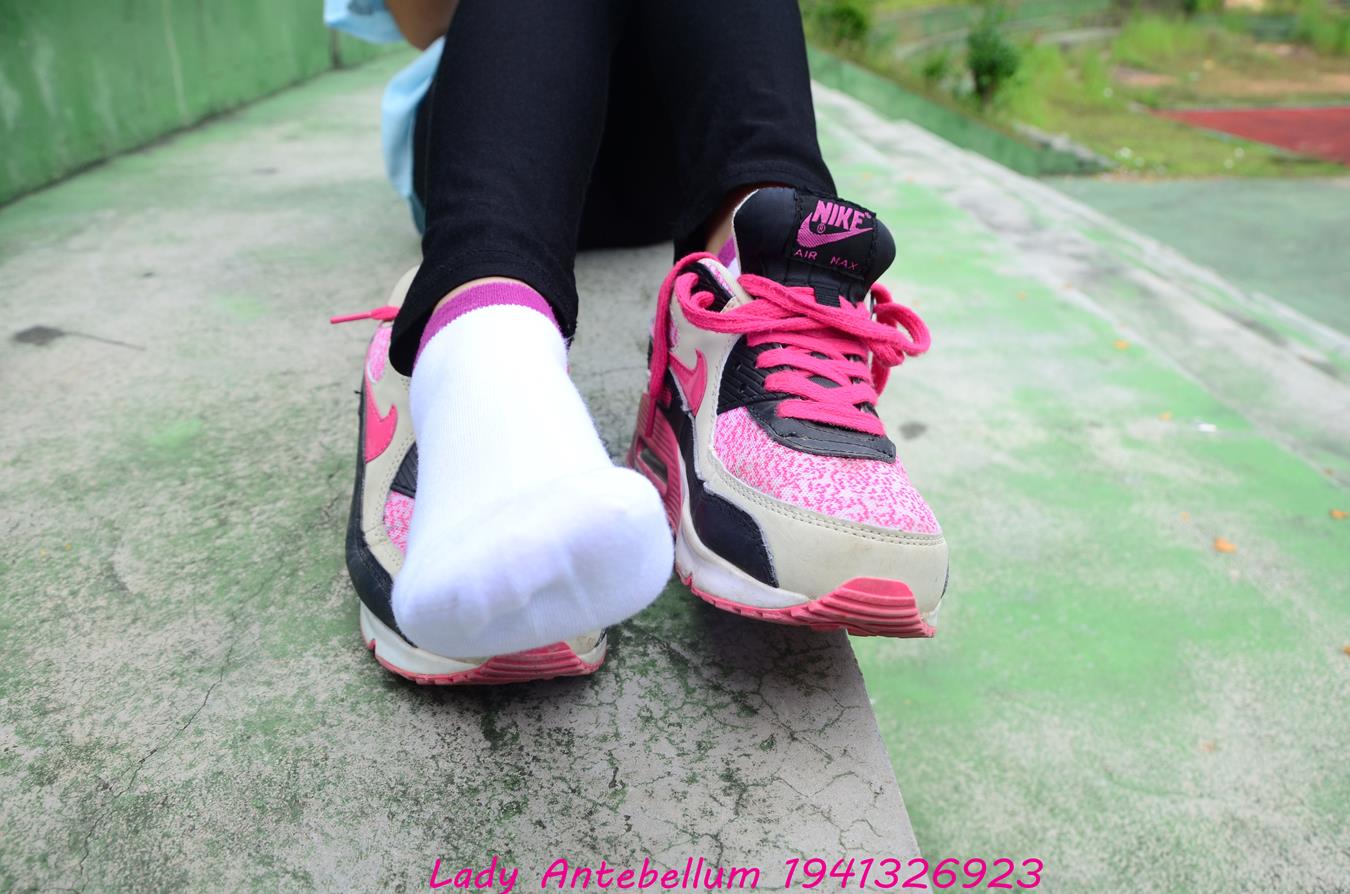 图片[41]-[战前女神] 美腿美足精品摄影套图 045 [82P] – 速更版-美库