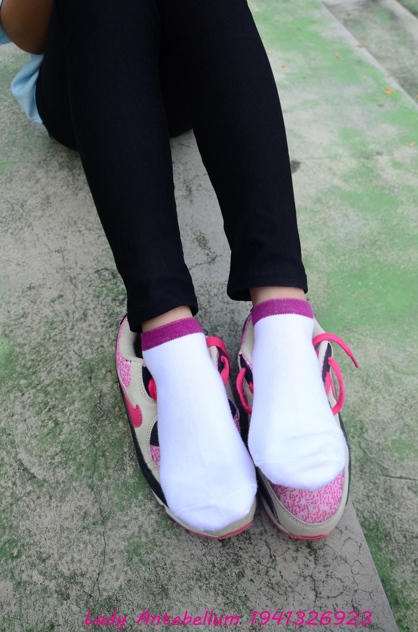 图片[42]-[战前女神] 美腿美足精品摄影套图 045 [82P] – 速更版-美库