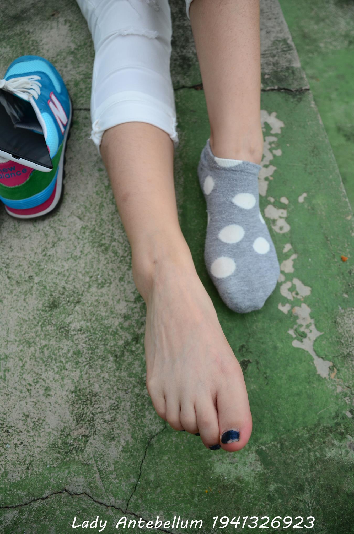 图片[73]-[战前女神] 美腿美足精品摄影套图 043 [102P] – 速更版-美库