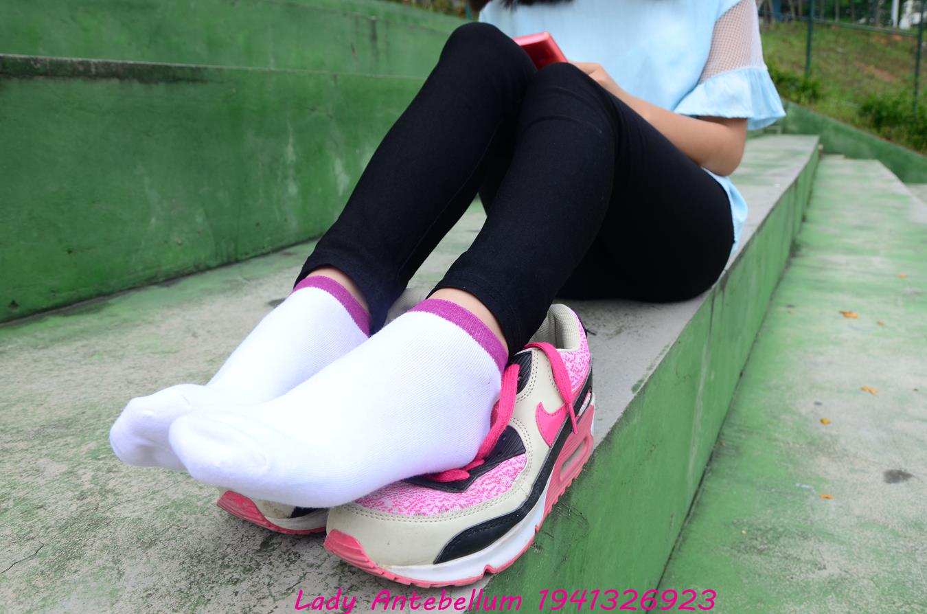 图片[51]-[战前女神] 美腿美足精品摄影套图 045 [82P] – 速更版-美库