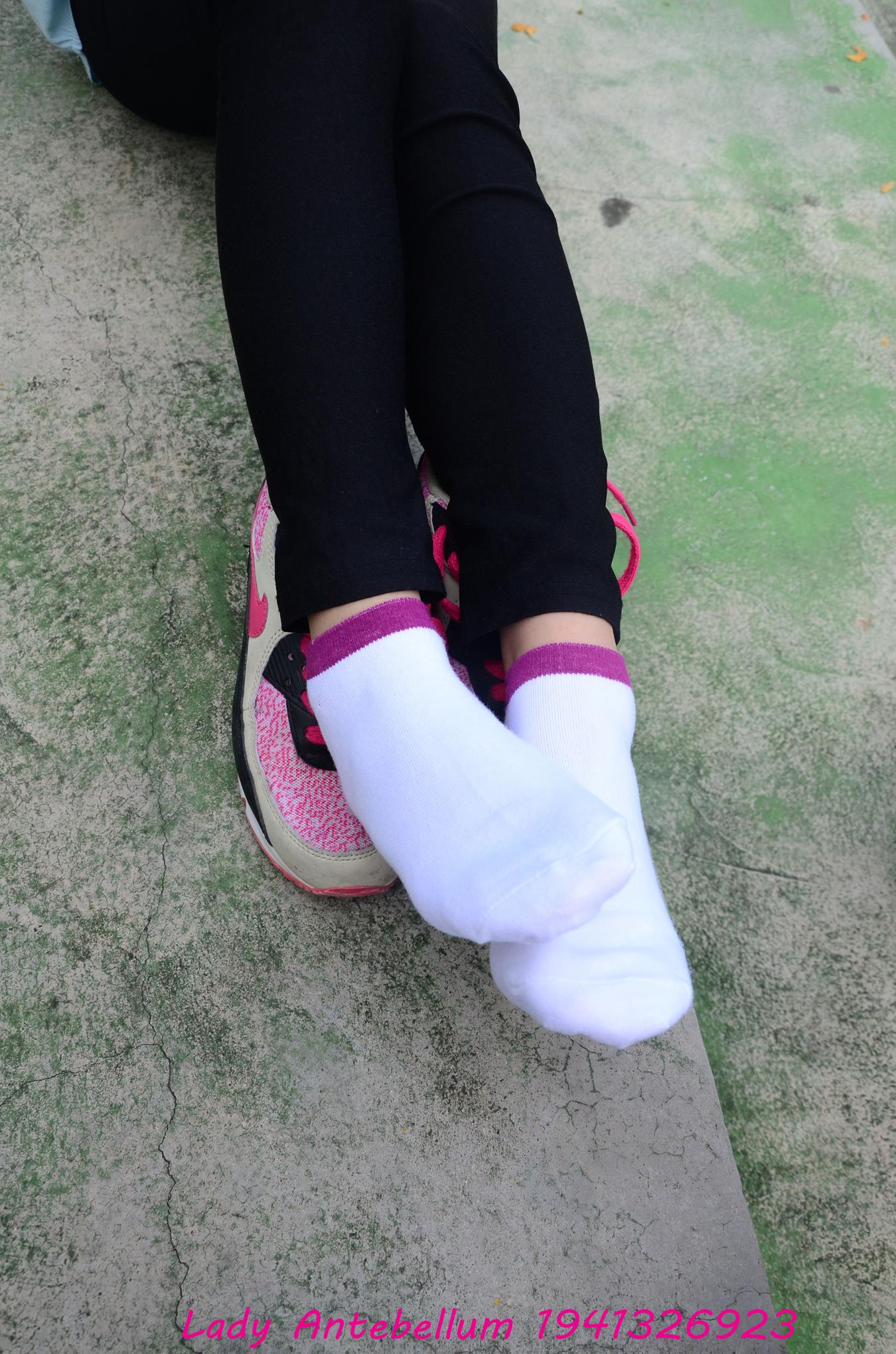 图片[59]-[战前女神] 美腿美足精品摄影套图 045 [82P] – 速更版-美库