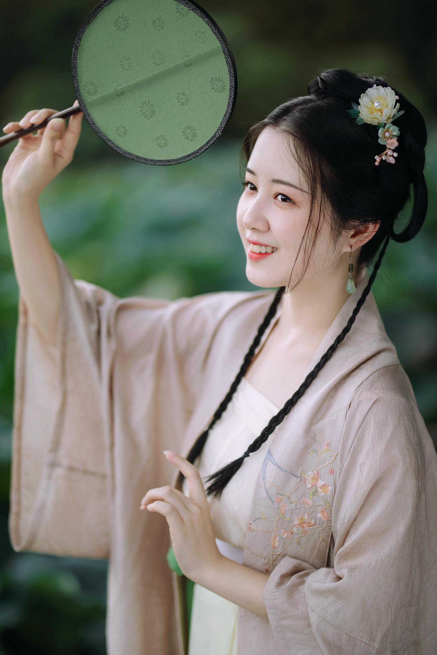 图片[16]-[YITUYU艺图语] 2022.02.09 荷叶五寸荷花娇 罗熙 [19P] – 速更版-美库