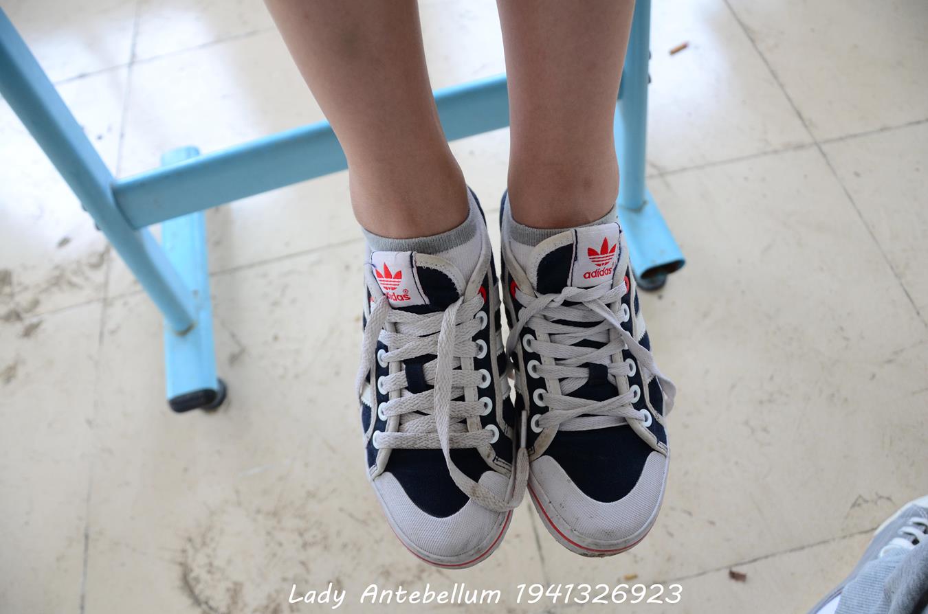 图片[13]-[战前女神] 美腿美足精品摄影套图 046 [108P] – 速更版-美库