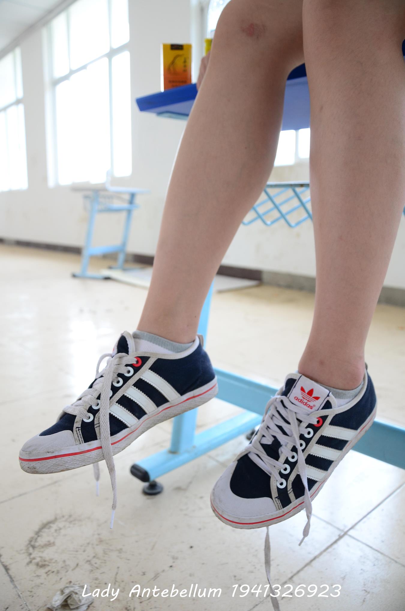 图片[18]-[战前女神] 美腿美足精品摄影套图 046 [108P] – 速更版-美库