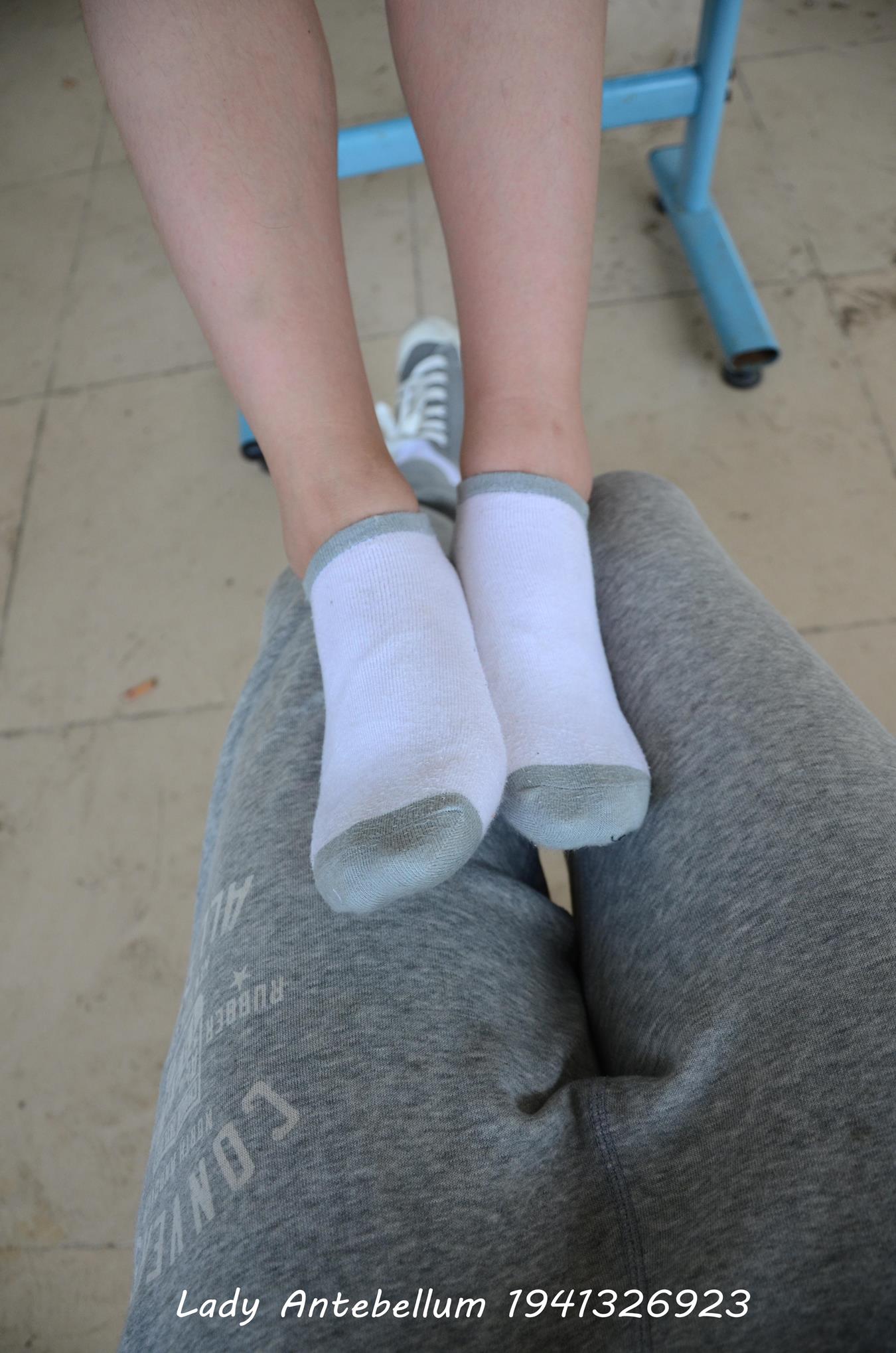 图片[35]-[战前女神] 美腿美足精品摄影套图 046 [108P] – 速更版-美库