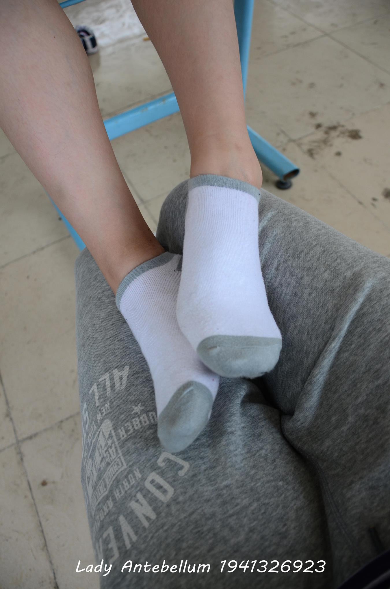 图片[43]-[战前女神] 美腿美足精品摄影套图 046 [108P] – 速更版-美库