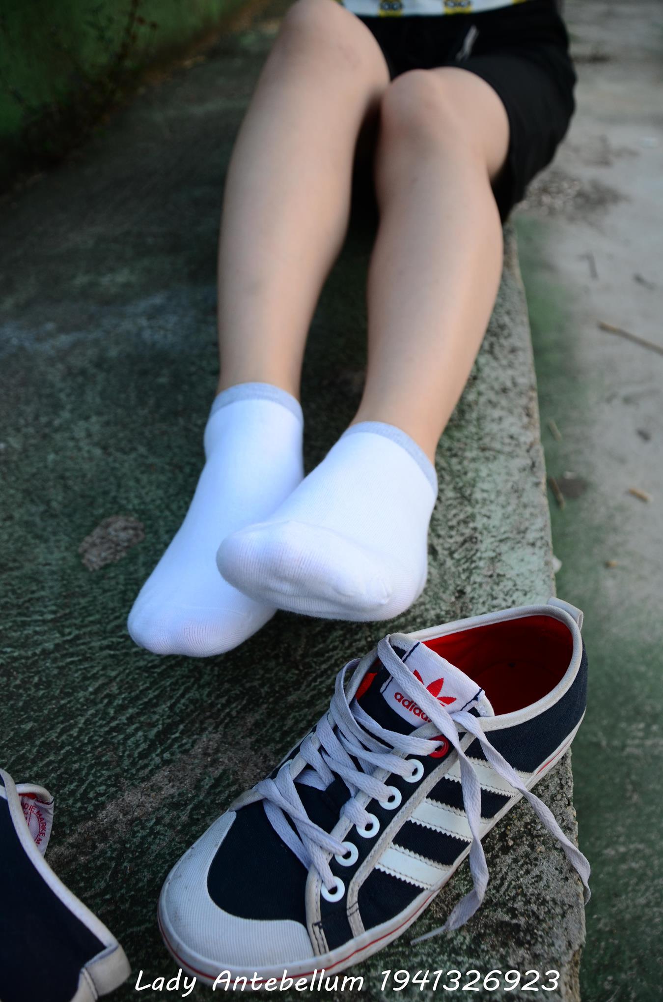 图片[39]-[战前女神] 美腿美足精品摄影套图 047 [116P] – 速更版-美库