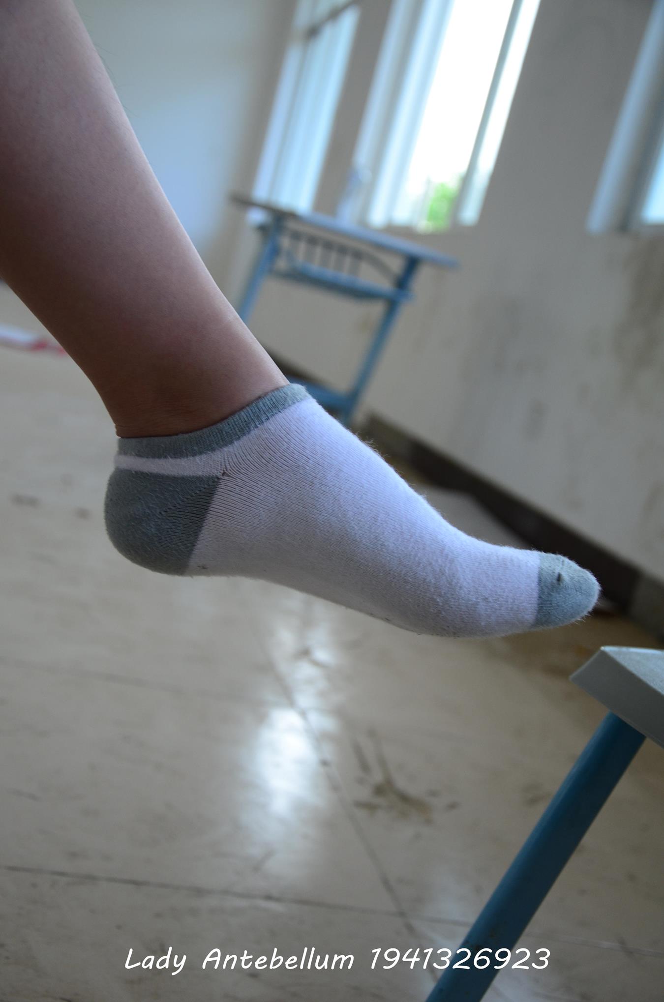 图片[64]-[战前女神] 美腿美足精品摄影套图 046 [108P] – 速更版-美库