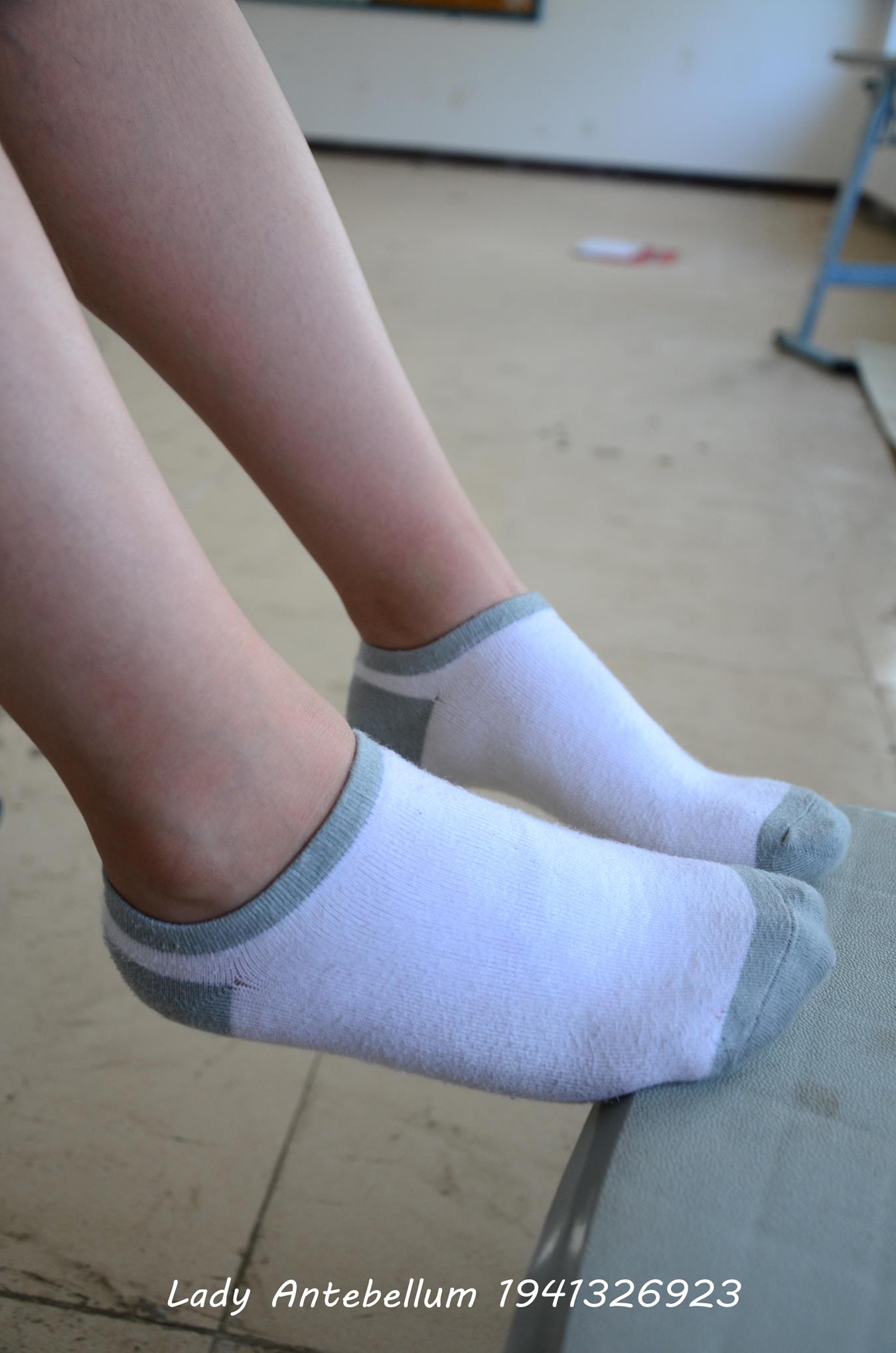 图片[68]-[战前女神] 美腿美足精品摄影套图 046 [108P] – 速更版-美库