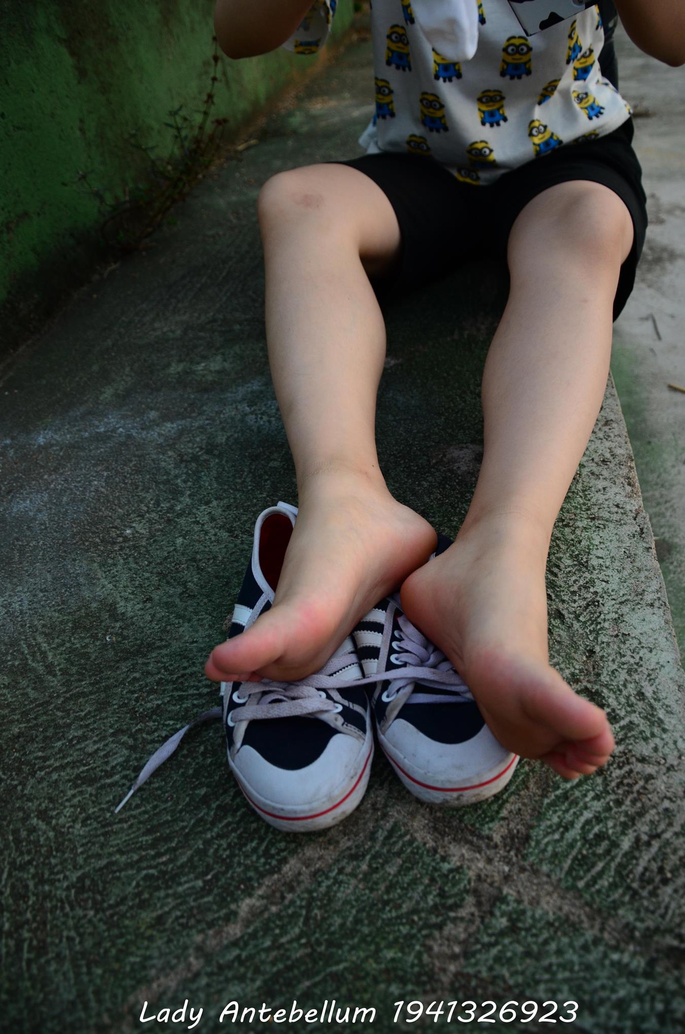 图片[84]-[战前女神] 美腿美足精品摄影套图 047 [116P] – 速更版-美库