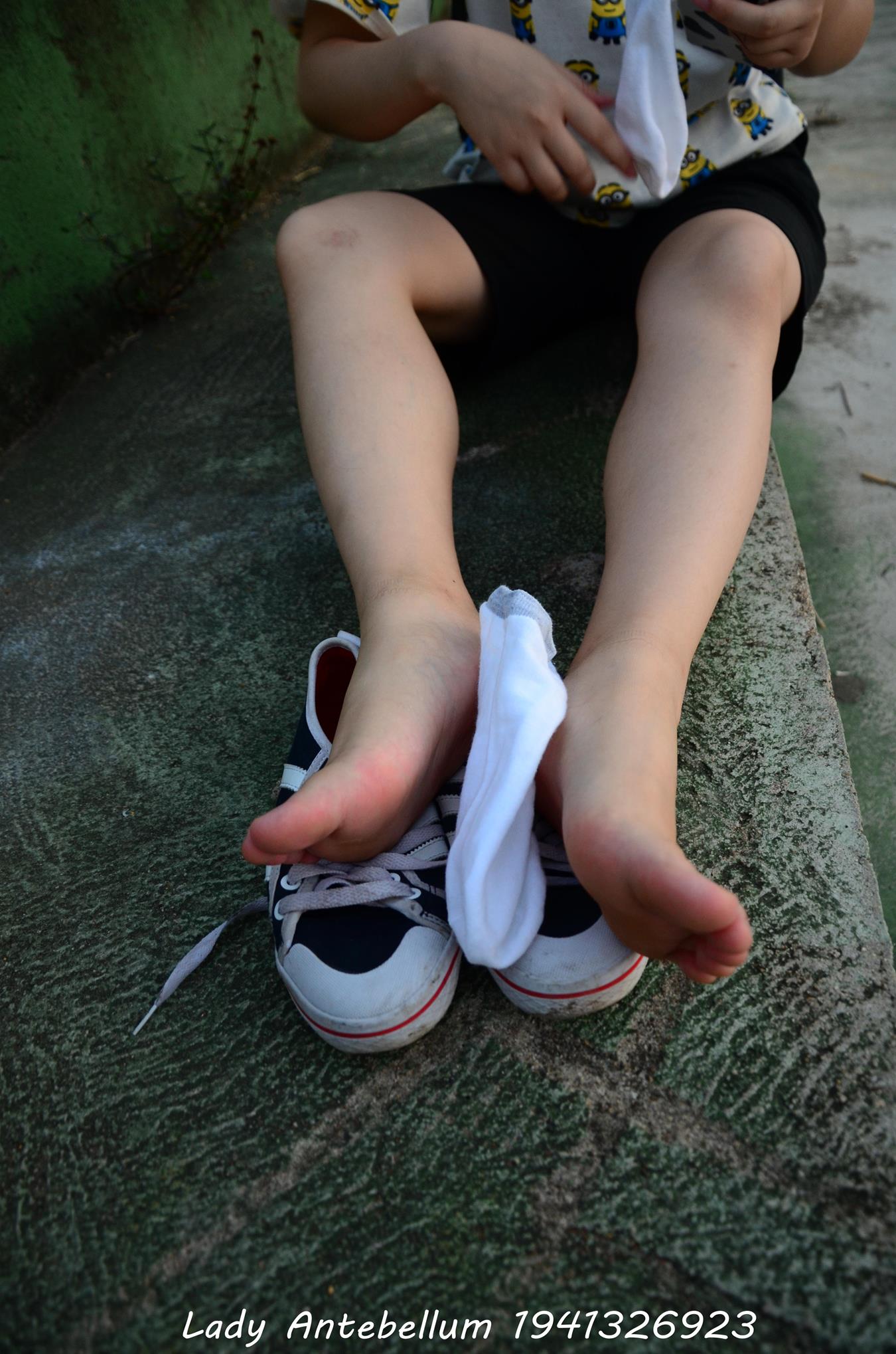 图片[85]-[战前女神] 美腿美足精品摄影套图 047 [116P] – 速更版-美库