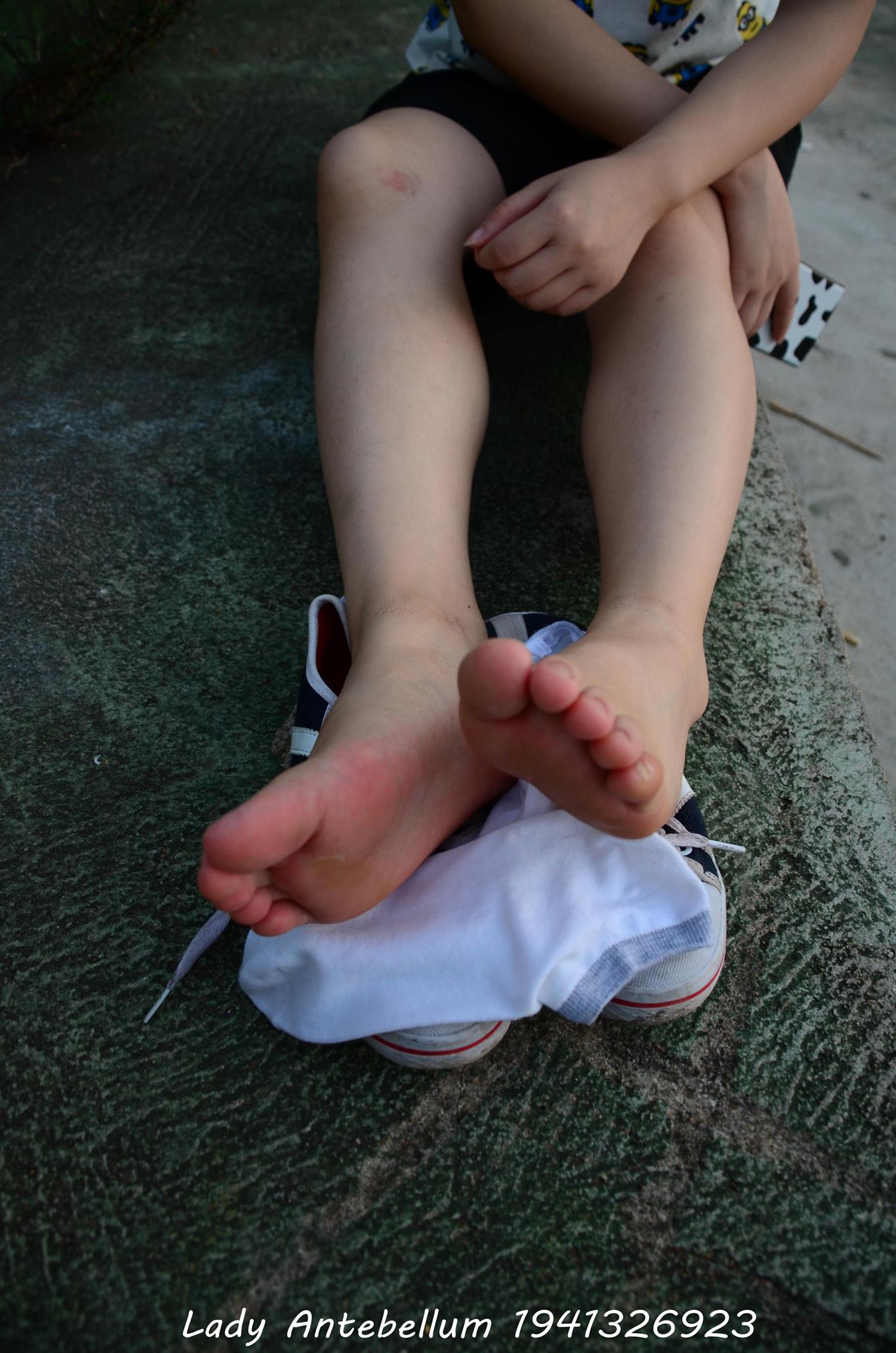 图片[100]-[战前女神] 美腿美足精品摄影套图 047 [116P] – 速更版-美库