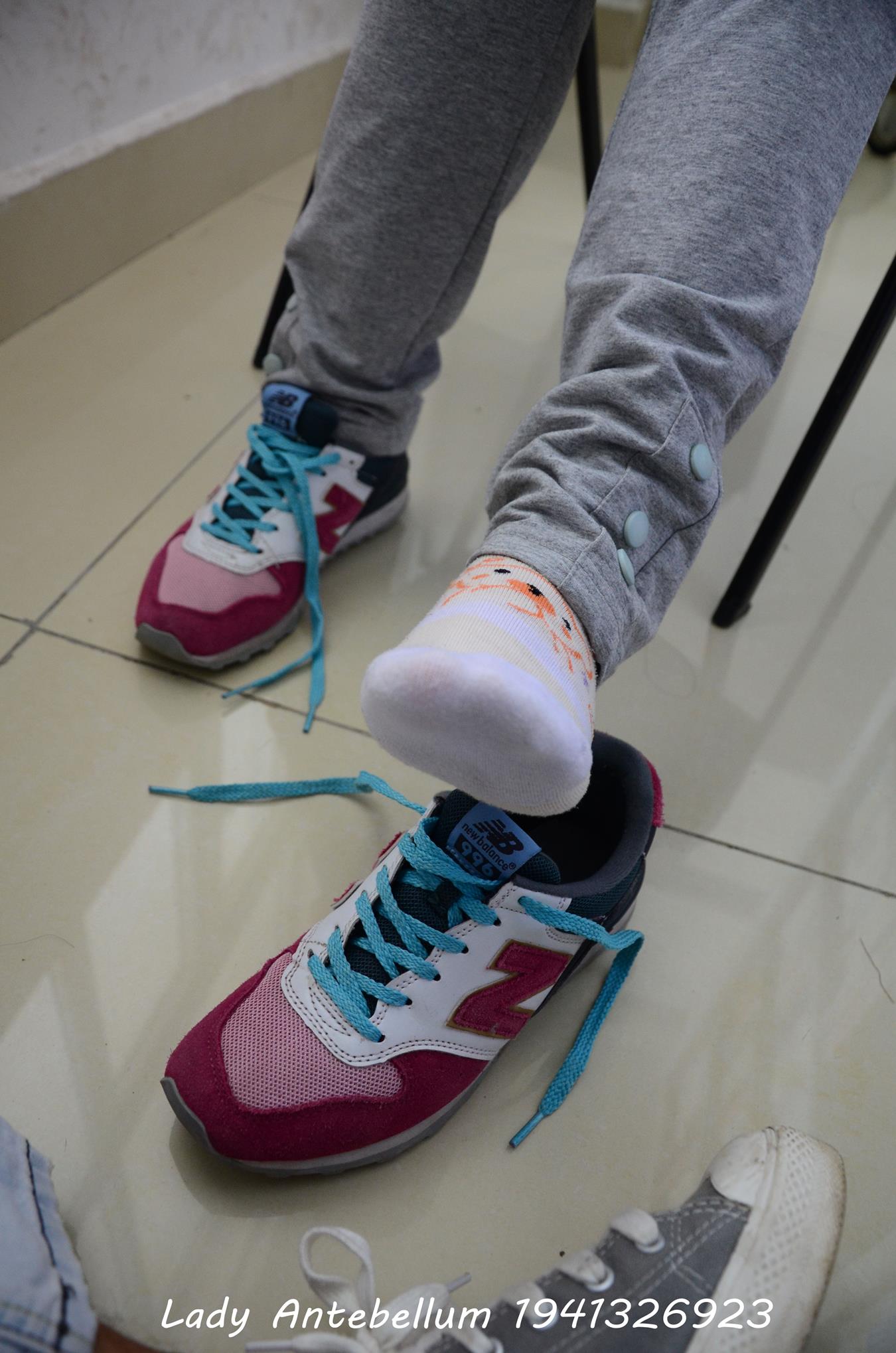 图片[12]-[战前女神] 美腿美足精品摄影套图 048 [71P] – 速更版-美库