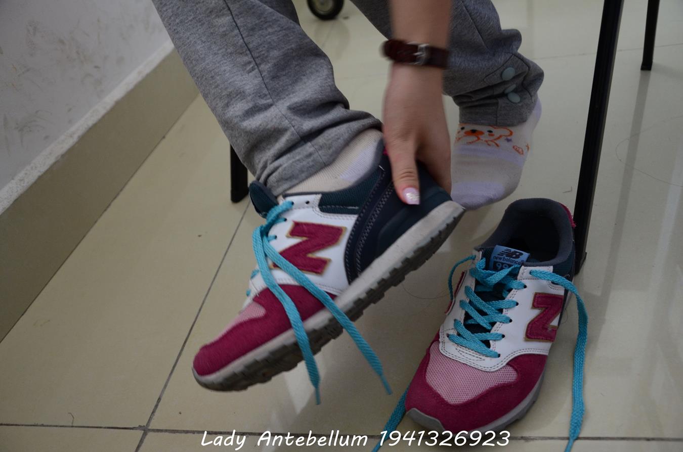 图片[17]-[战前女神] 美腿美足精品摄影套图 048 [71P] – 速更版-美库