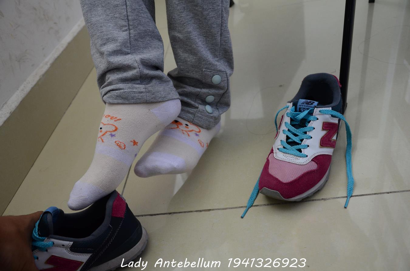 图片[22]-[战前女神] 美腿美足精品摄影套图 048 [71P] – 速更版-美库