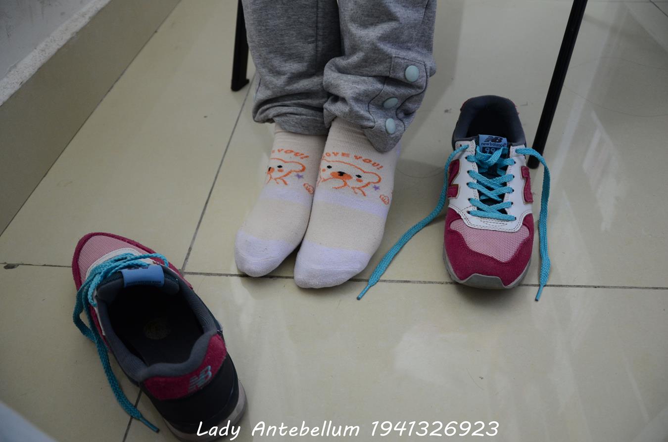 图片[26]-[战前女神] 美腿美足精品摄影套图 048 [71P] – 速更版-美库