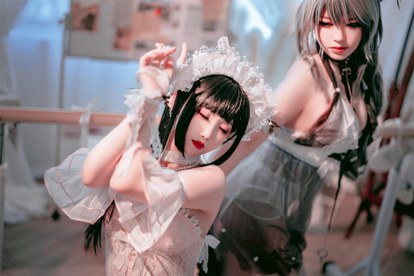 图片[28]-可爱人气Coser面饼仙儿&半半子 Arknights 黑x森蚺バレエ [52P] – 速更版-美库