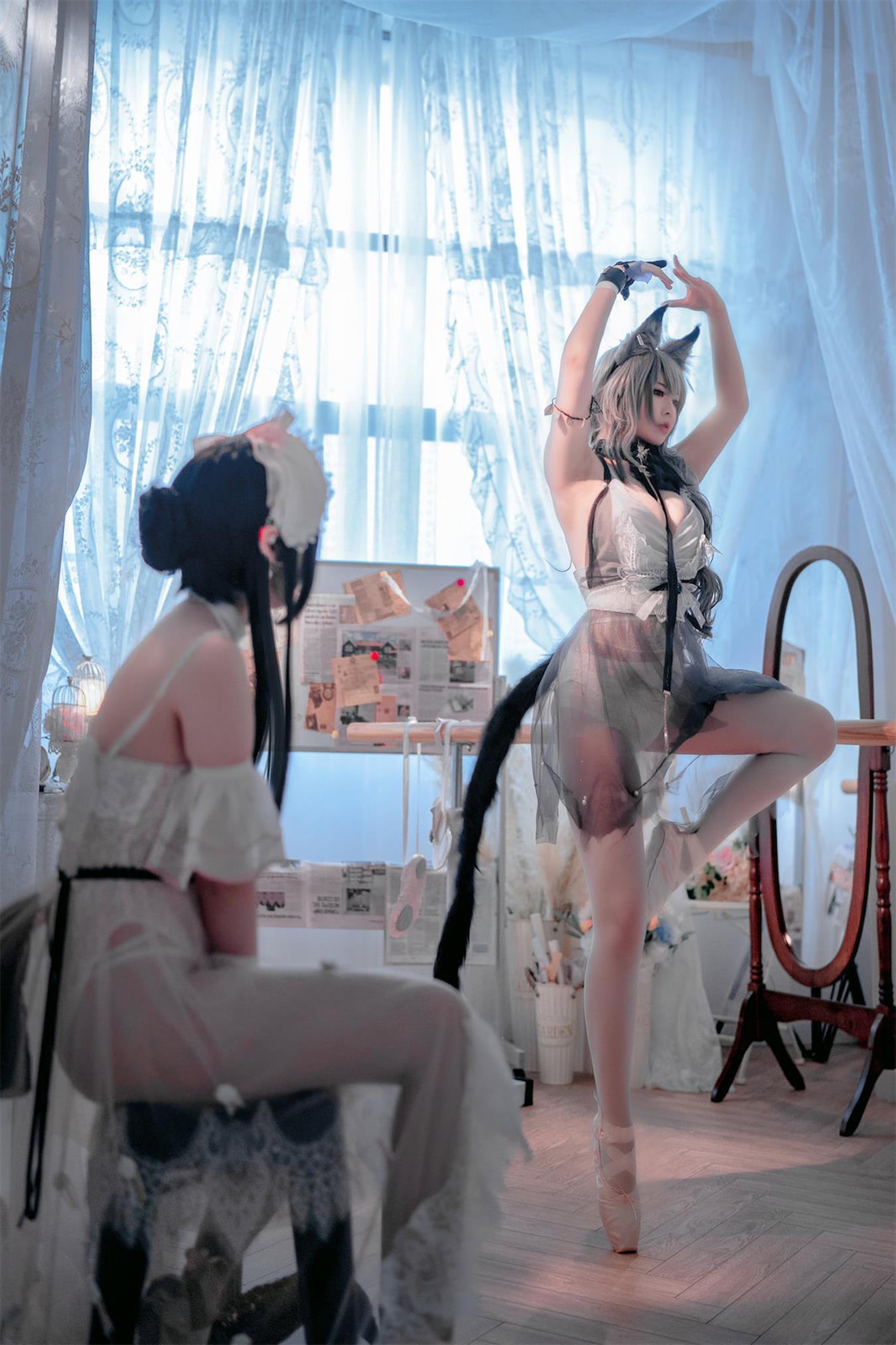 图片[38]-可爱人气Coser面饼仙儿&半半子 Arknights 黑x森蚺バレエ [52P] – 速更版-美库