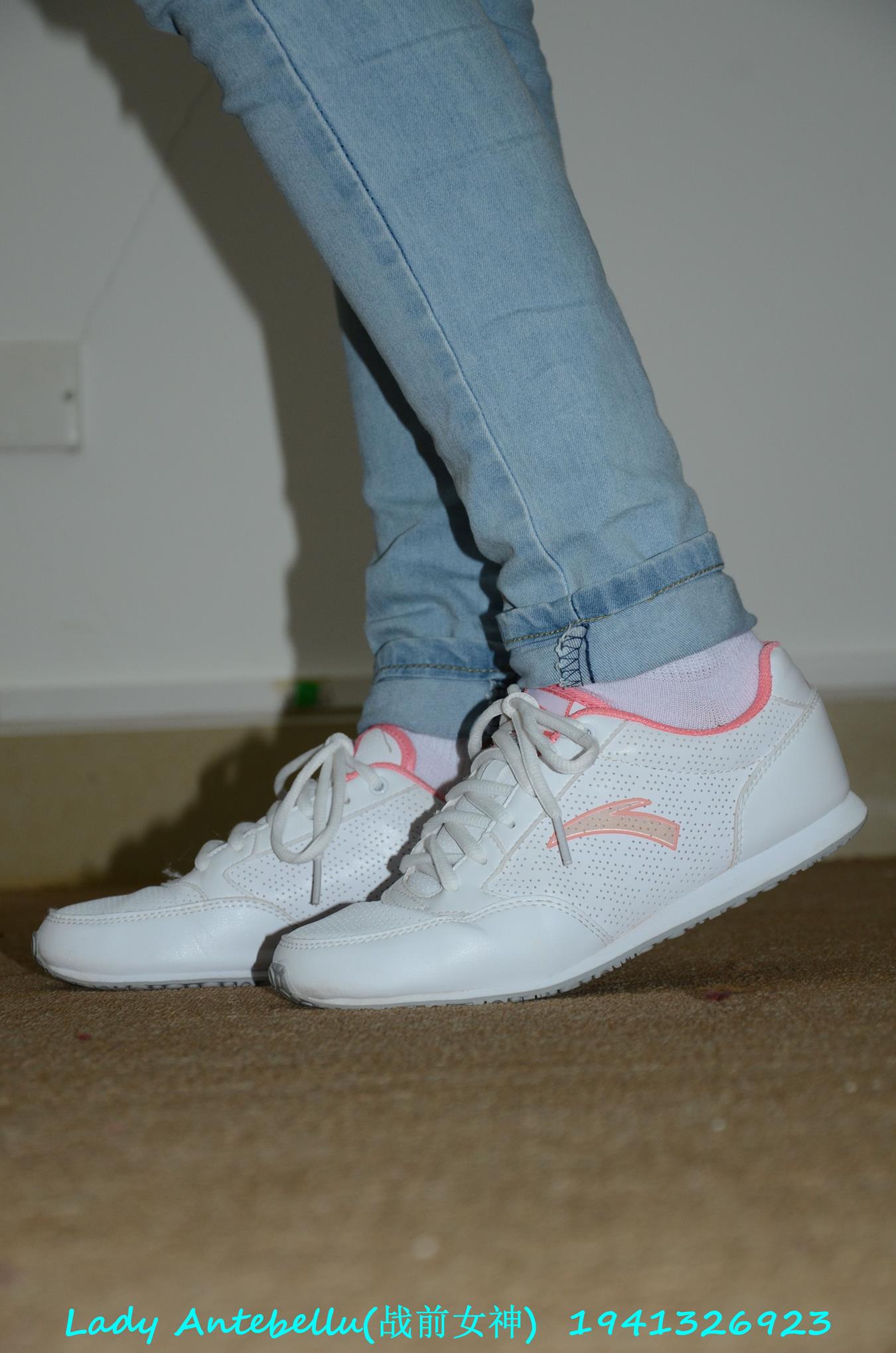 图片[12]-[战前女神] 美腿美足精品摄影套图 049 (1) [91P] – 速更版-美库