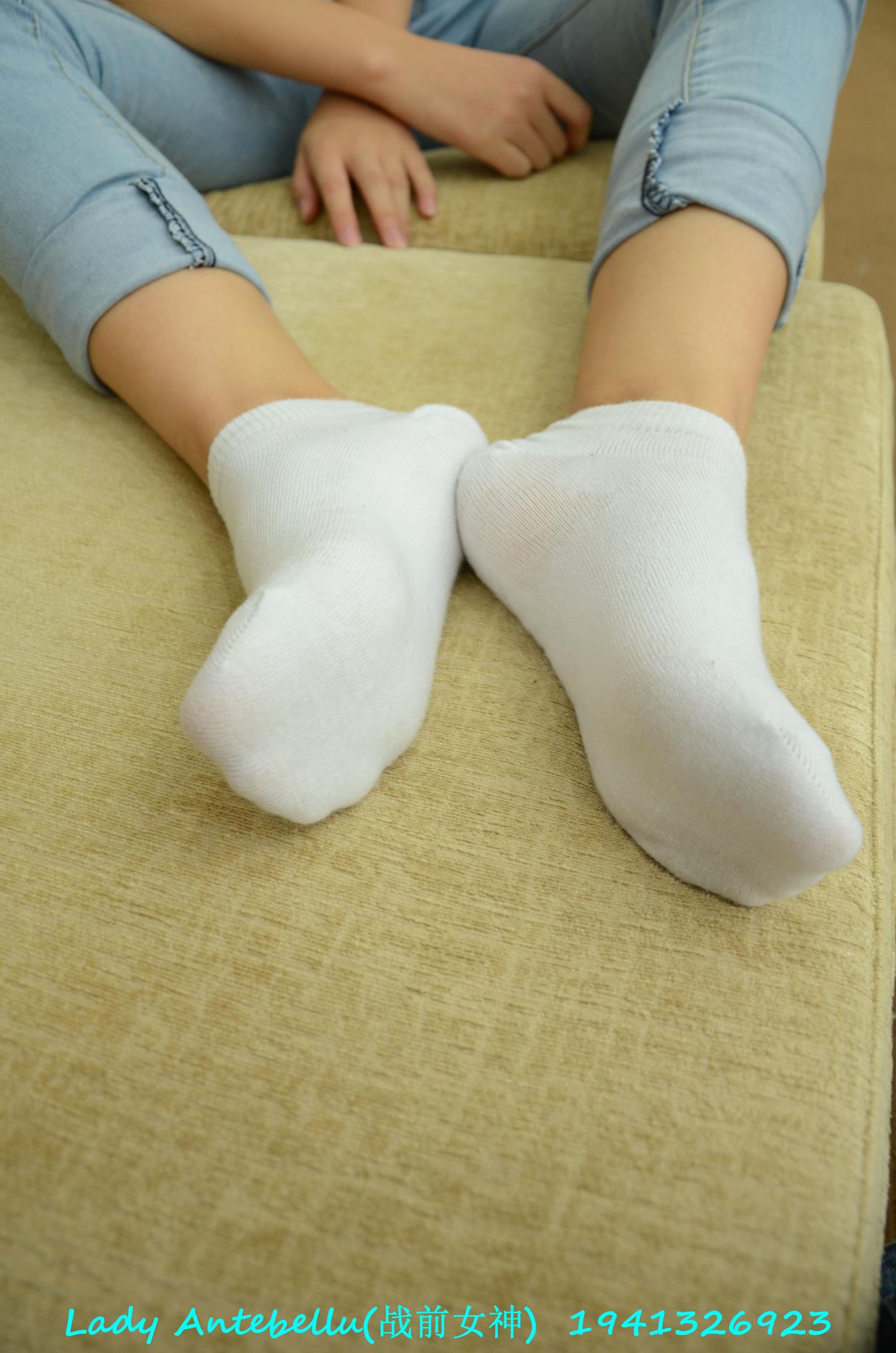 图片[29]-[战前女神] 美腿美足精品摄影套图 049 (2) [92P] – 速更版-美库