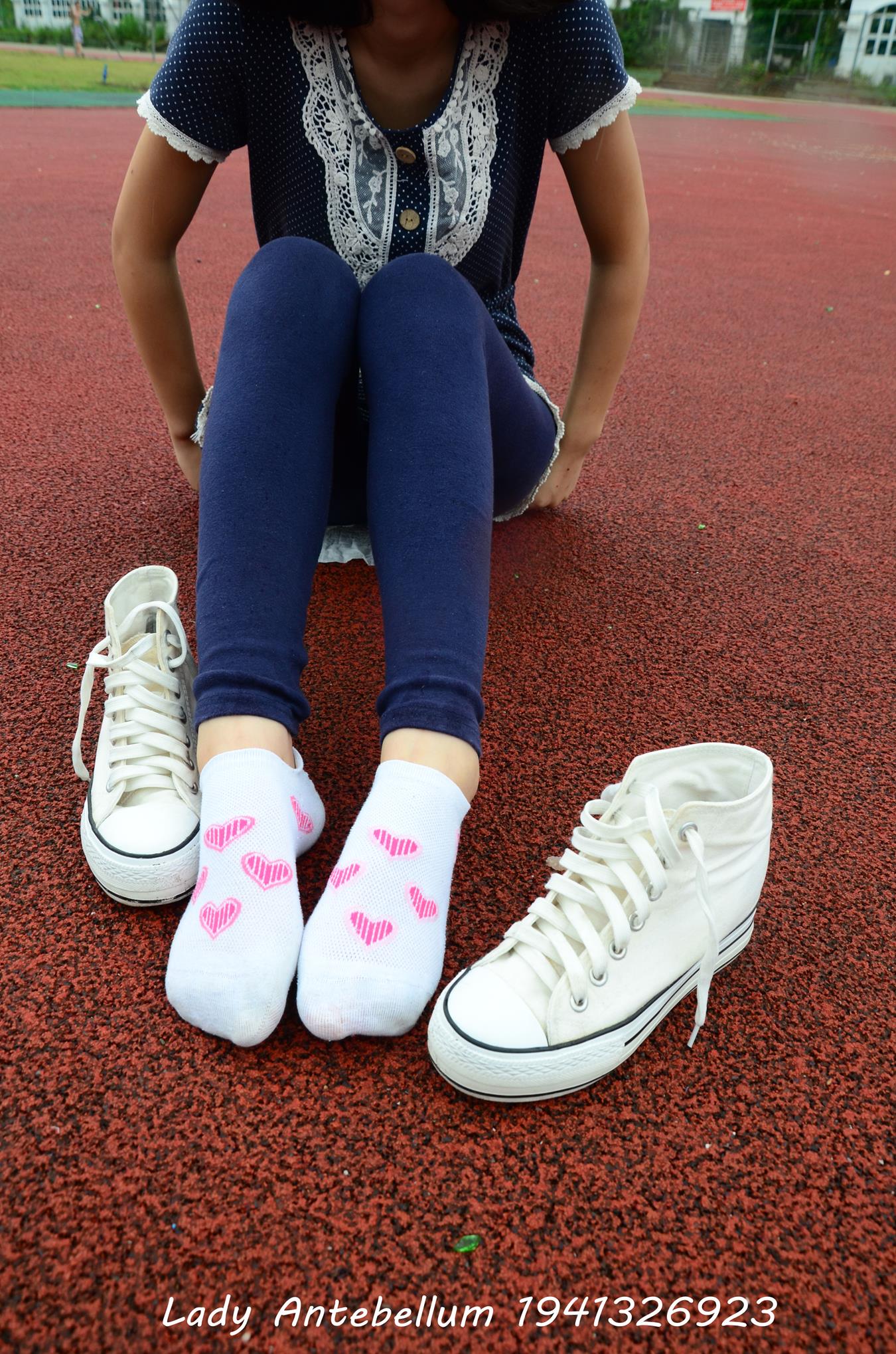 图片[10]-[战前女神] 美腿美足精品摄影套图 050 [117P] – 速更版-美库