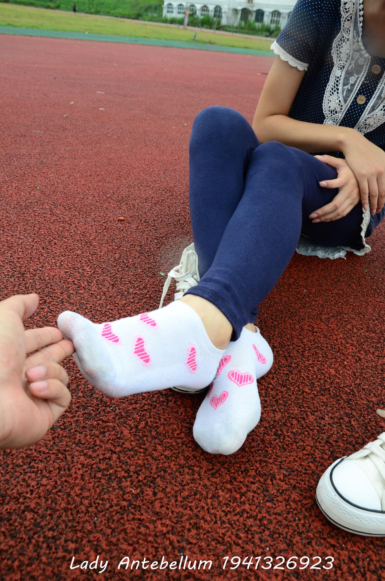 图片[12]-[战前女神] 美腿美足精品摄影套图 050 [117P] – 速更版-美库