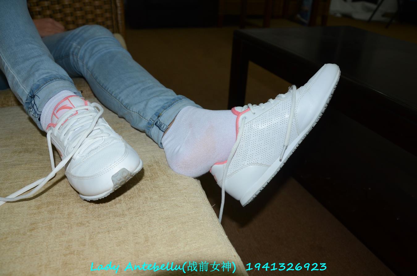 图片[40]-[战前女神] 美腿美足精品摄影套图 049 (1) [91P] – 速更版-美库