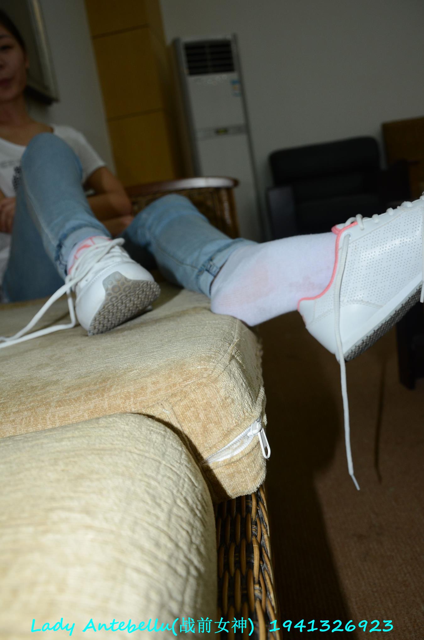 图片[44]-[战前女神] 美腿美足精品摄影套图 049 (1) [91P] – 速更版-美库