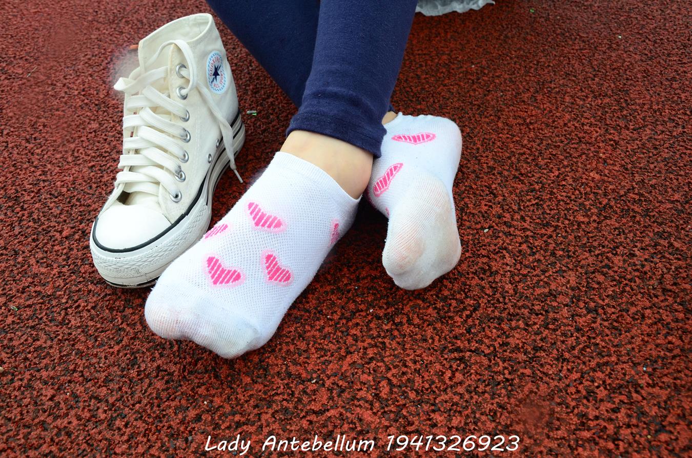 图片[16]-[战前女神] 美腿美足精品摄影套图 050 [117P] – 速更版-美库