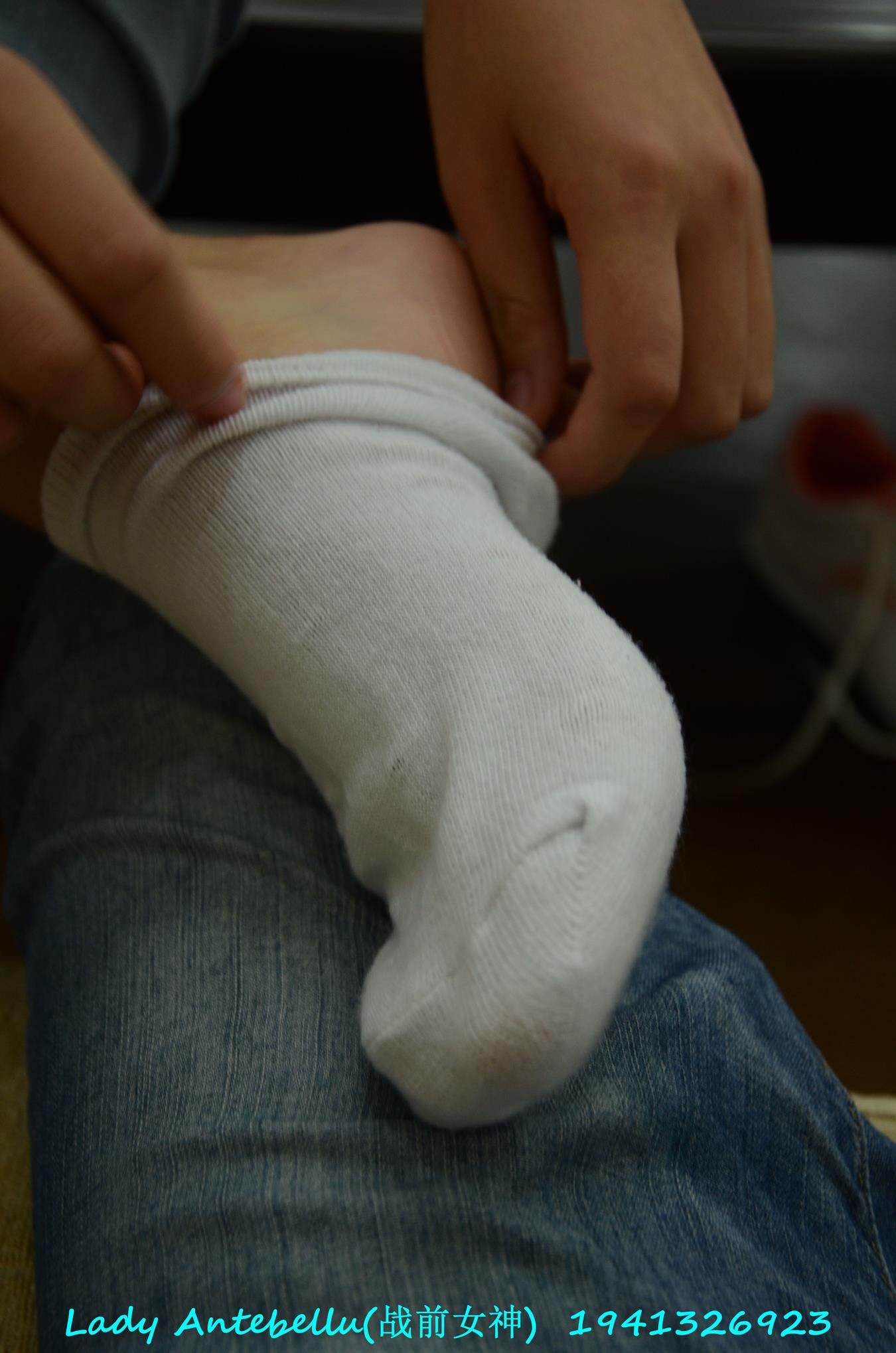 图片[46]-[战前女神] 美腿美足精品摄影套图 049 (3) [99P] – 速更版-美库