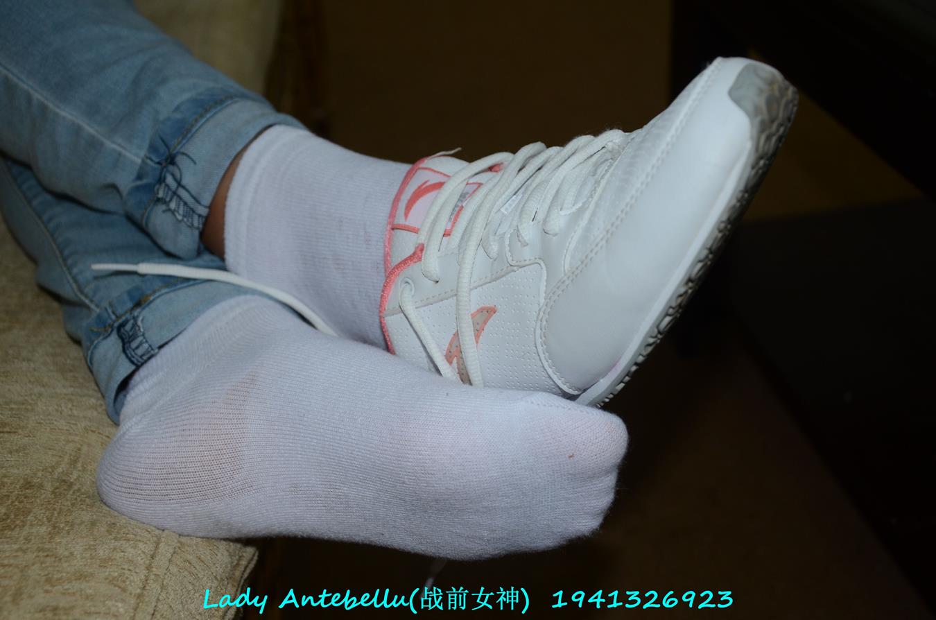 图片[58]-[战前女神] 美腿美足精品摄影套图 049 (1) [91P] – 速更版-美库