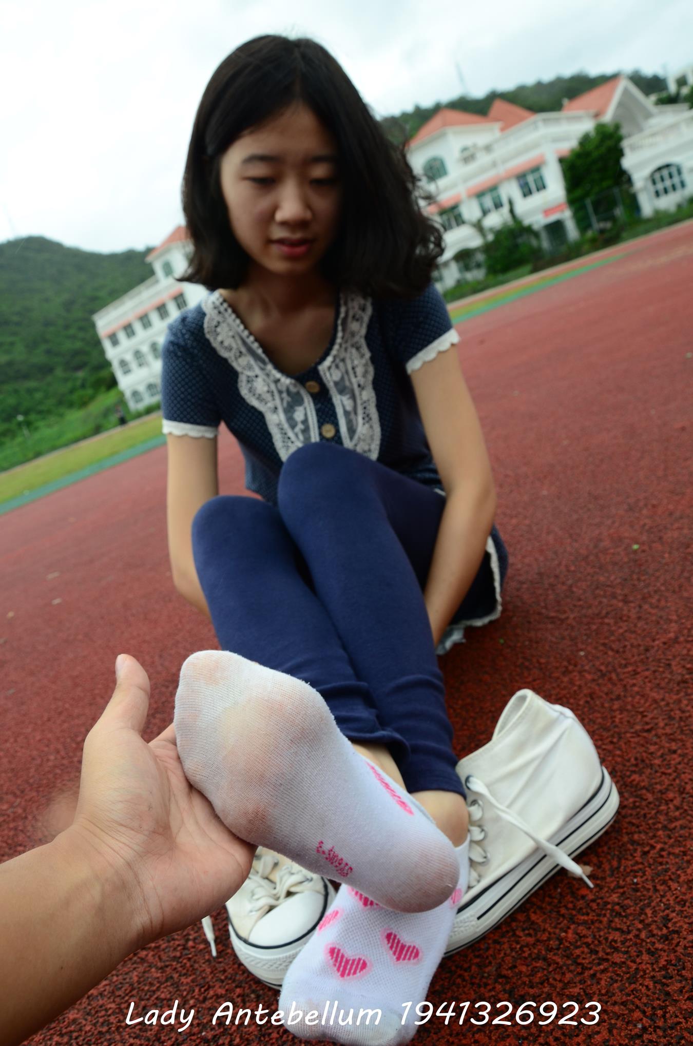 图片[29]-[战前女神] 美腿美足精品摄影套图 050 [117P] – 速更版-美库