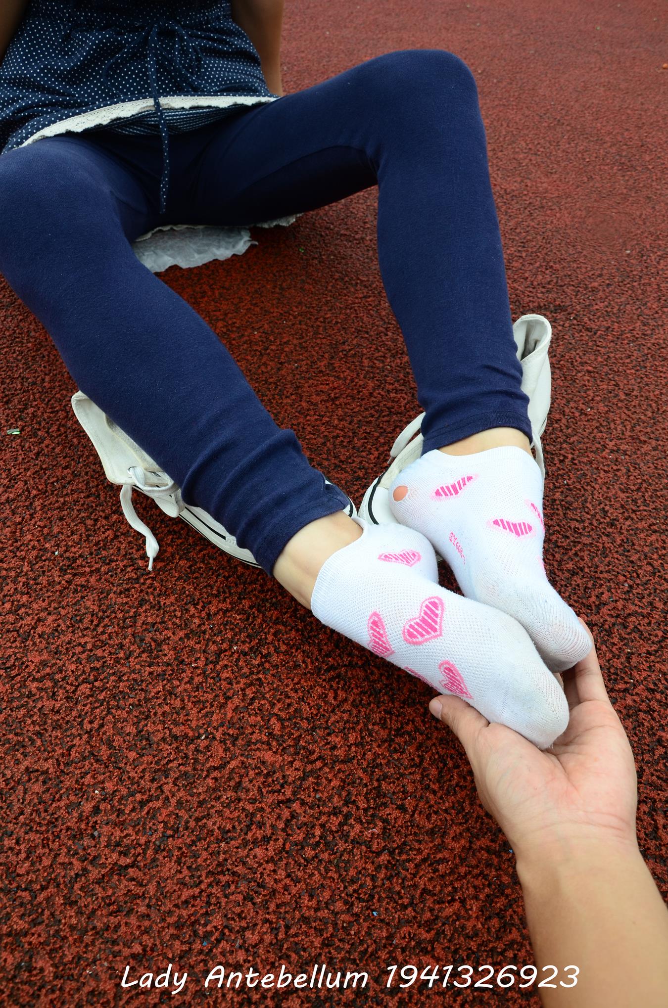 图片[42]-[战前女神] 美腿美足精品摄影套图 050 [117P] – 速更版-美库