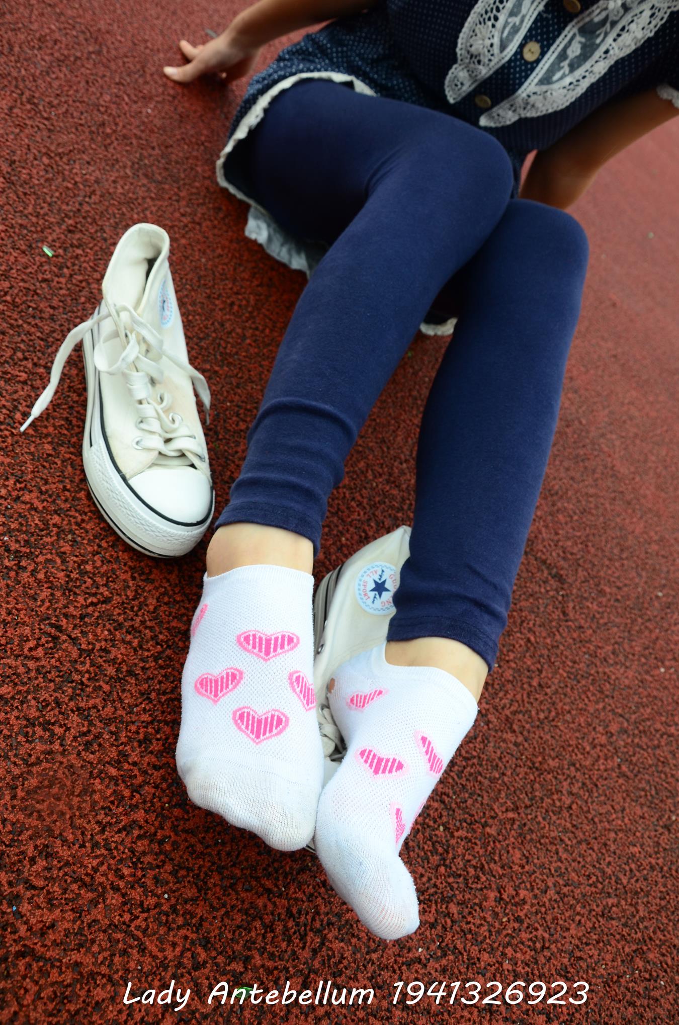 图片[44]-[战前女神] 美腿美足精品摄影套图 050 [117P] – 速更版-美库