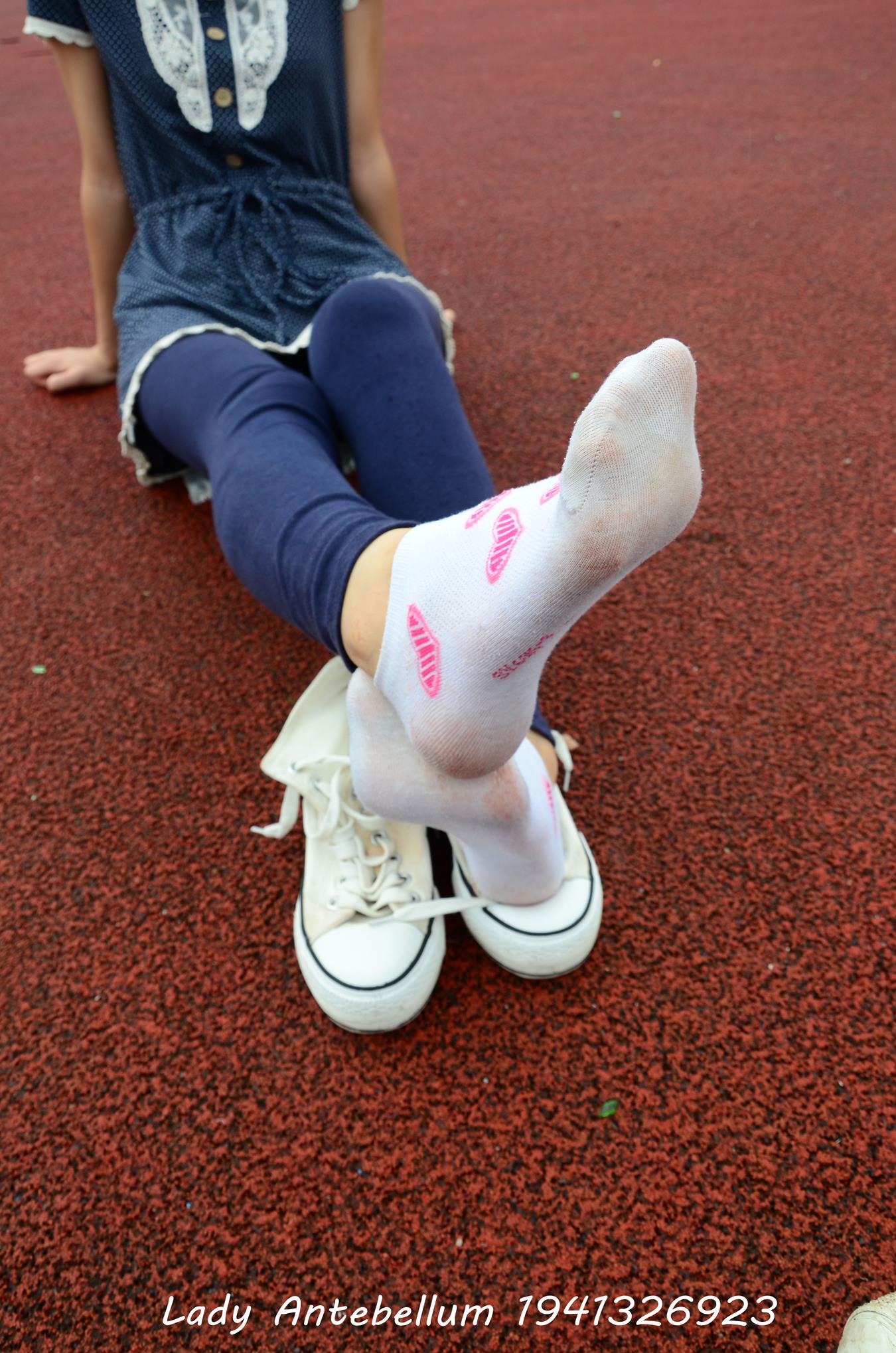 图片[60]-[战前女神] 美腿美足精品摄影套图 050 [117P] – 速更版-美库