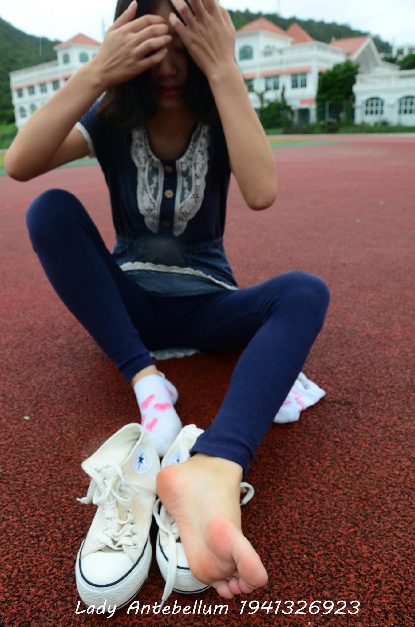 图片[72]-[战前女神] 美腿美足精品摄影套图 050 [117P] – 速更版-美库