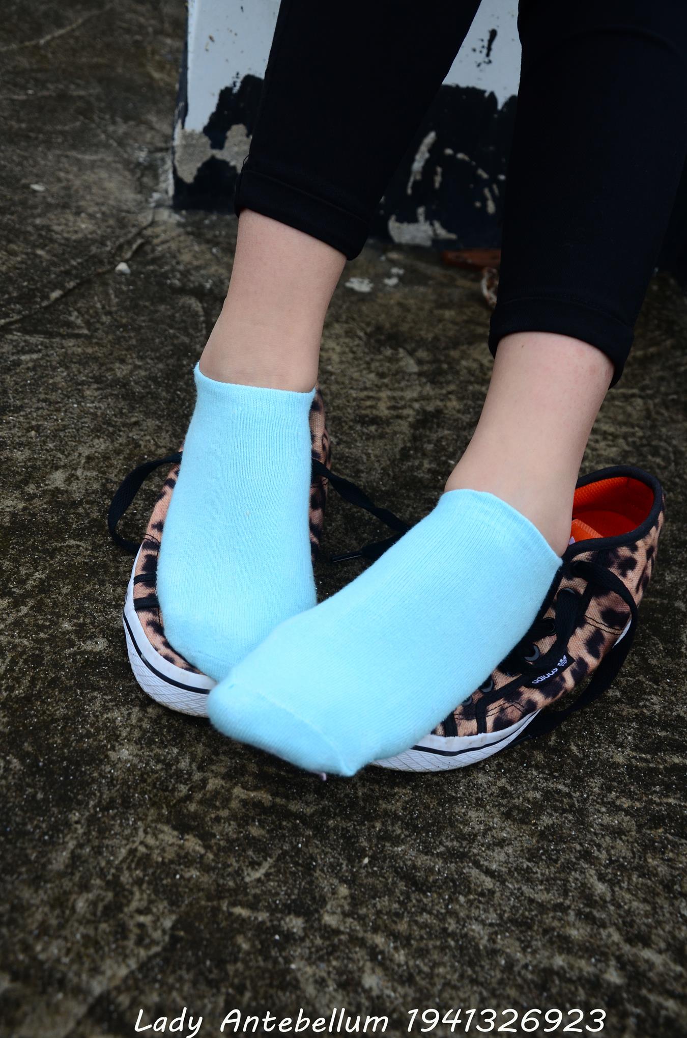 图片[11]-[战前女神] 美腿美足精品摄影套图 051 (2) [70P] – 速更版-美库